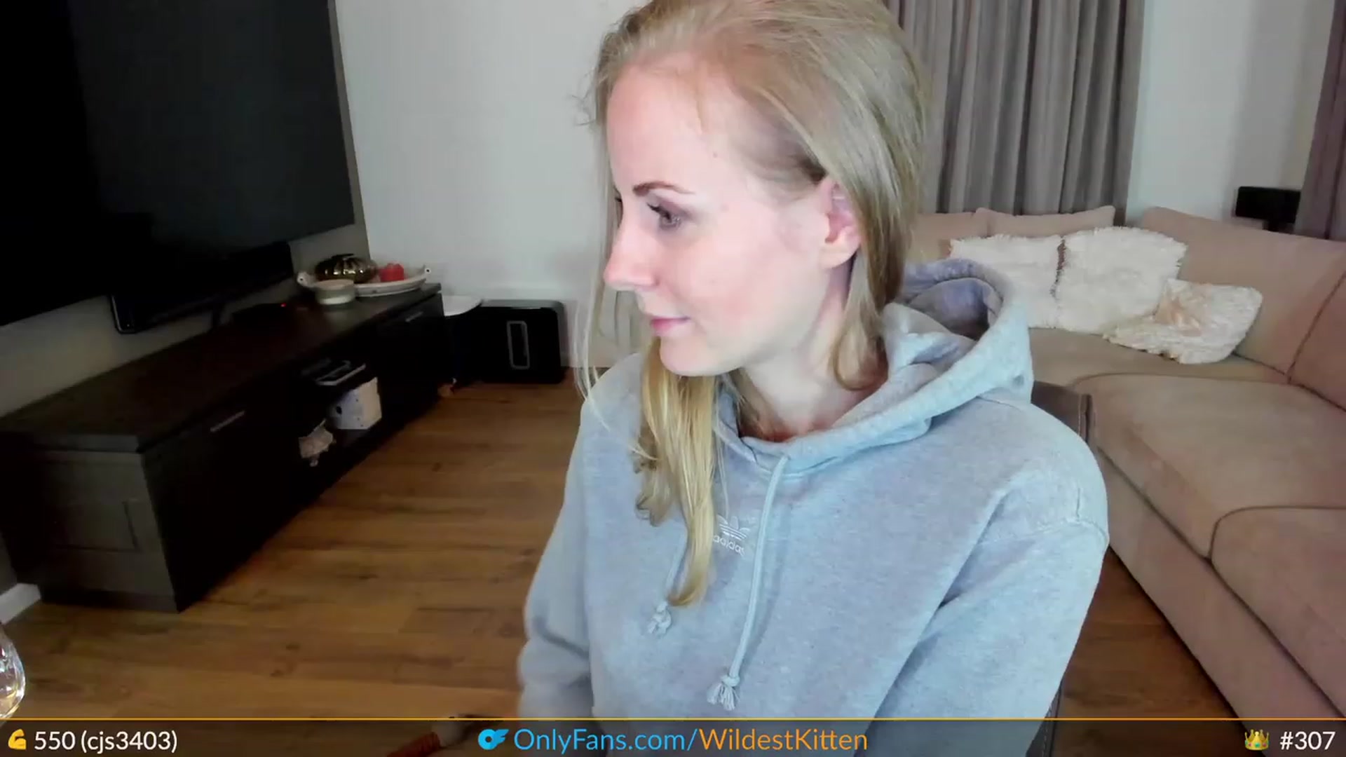 Gallery image thumbnail from WildestKitten's myfreecams stream on, 03/23/2023, 23:20 image 15 of 20