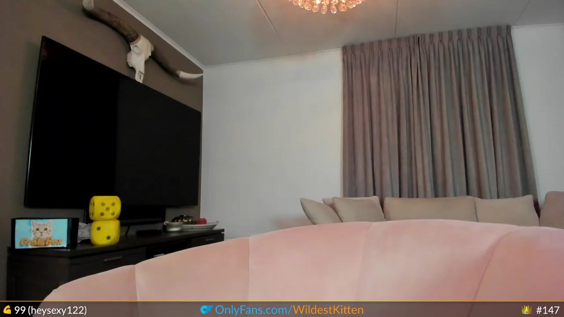 Gallery image thumbnail from WildestKitten's myfreecams stream on, 04/02/2023, 19:26 image 4 of 20