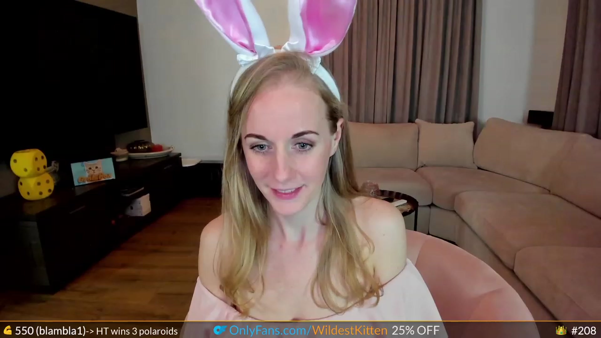 Gallery image thumbnail from WildestKitten's myfreecams stream on, 04/08/2023, 22:44 image 6 of 20