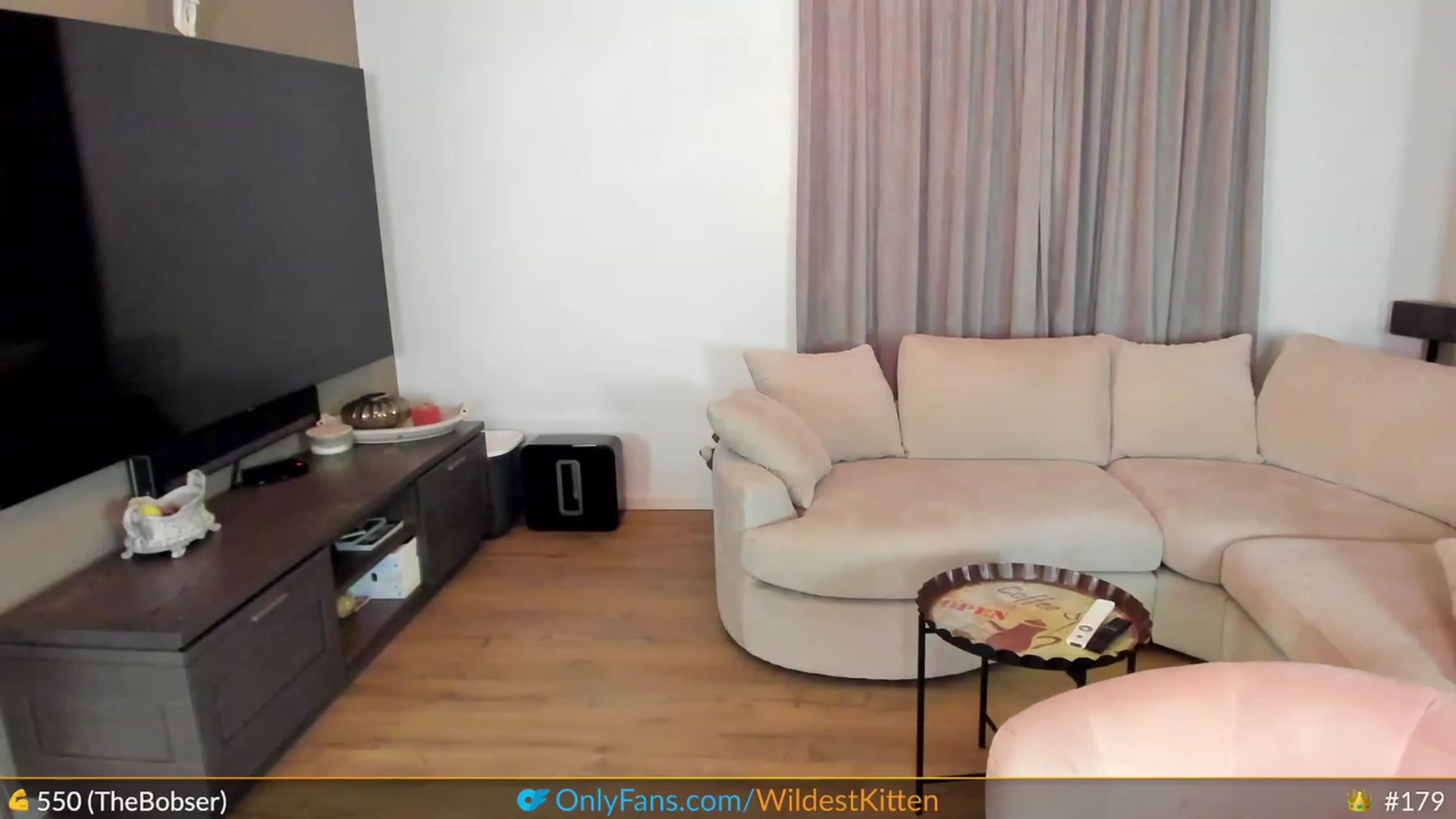 Gallery image thumbnail from WildestKitten's myfreecams stream on, 04/13/2023, 23:51 image 6 of 20