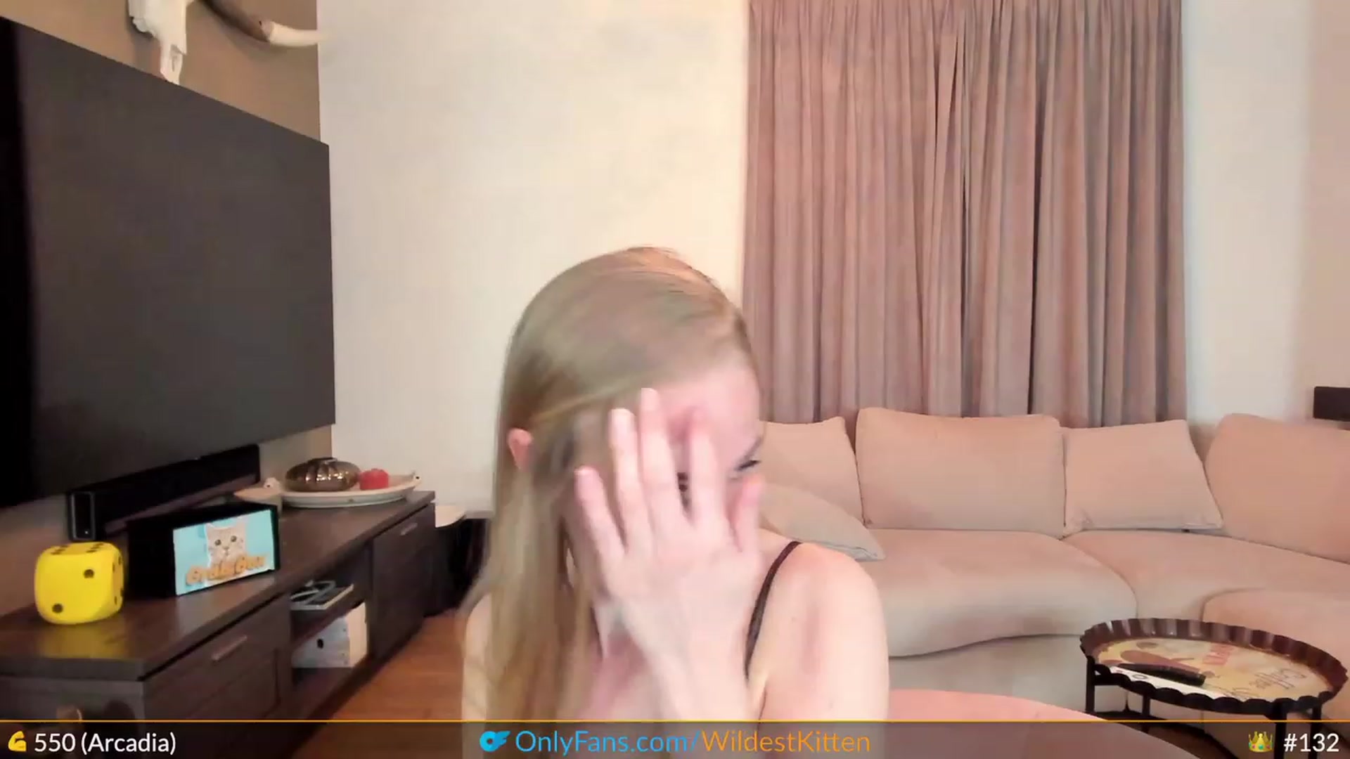 Gallery image thumbnail from WildestKitten's myfreecams stream on, 04/27/2023, 22:58 image 18 of 20