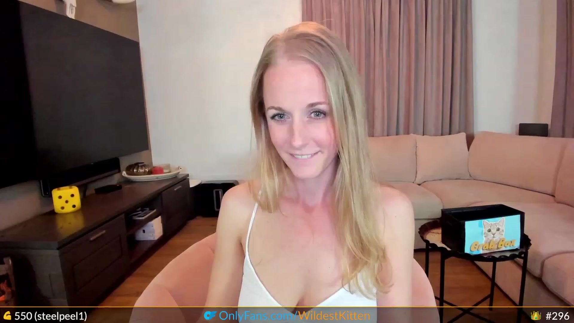 Gallery image thumbnail from WildestKitten's myfreecams stream on, 05/07/2023, 22:34 image 12 of 20