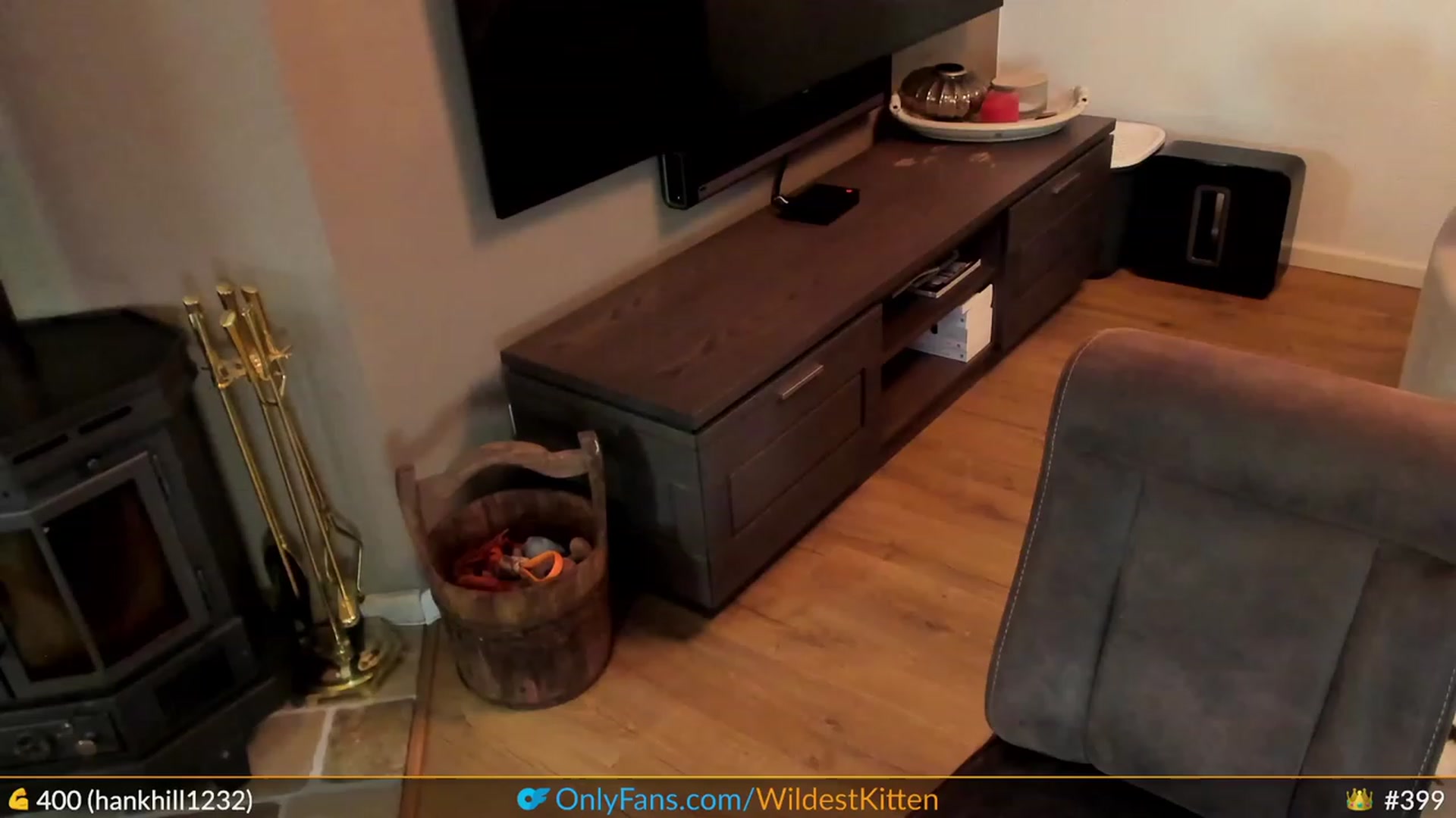 Gallery image thumbnail from WildestKitten's myfreecams stream on, 05/19/2023, 23:01 image 10 of 20