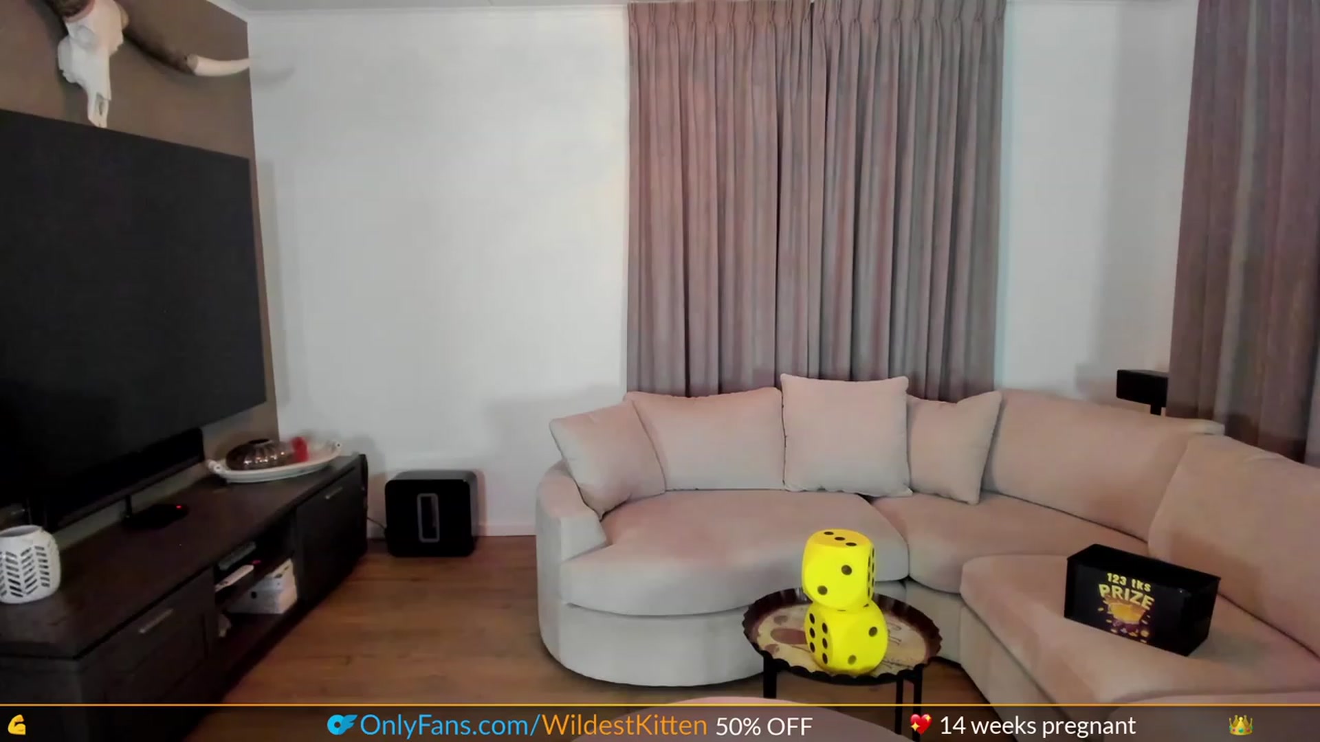 Gallery image thumbnail from WildestKitten's myfreecams stream on, 08/20/2023, 23:50 image 14 of 20