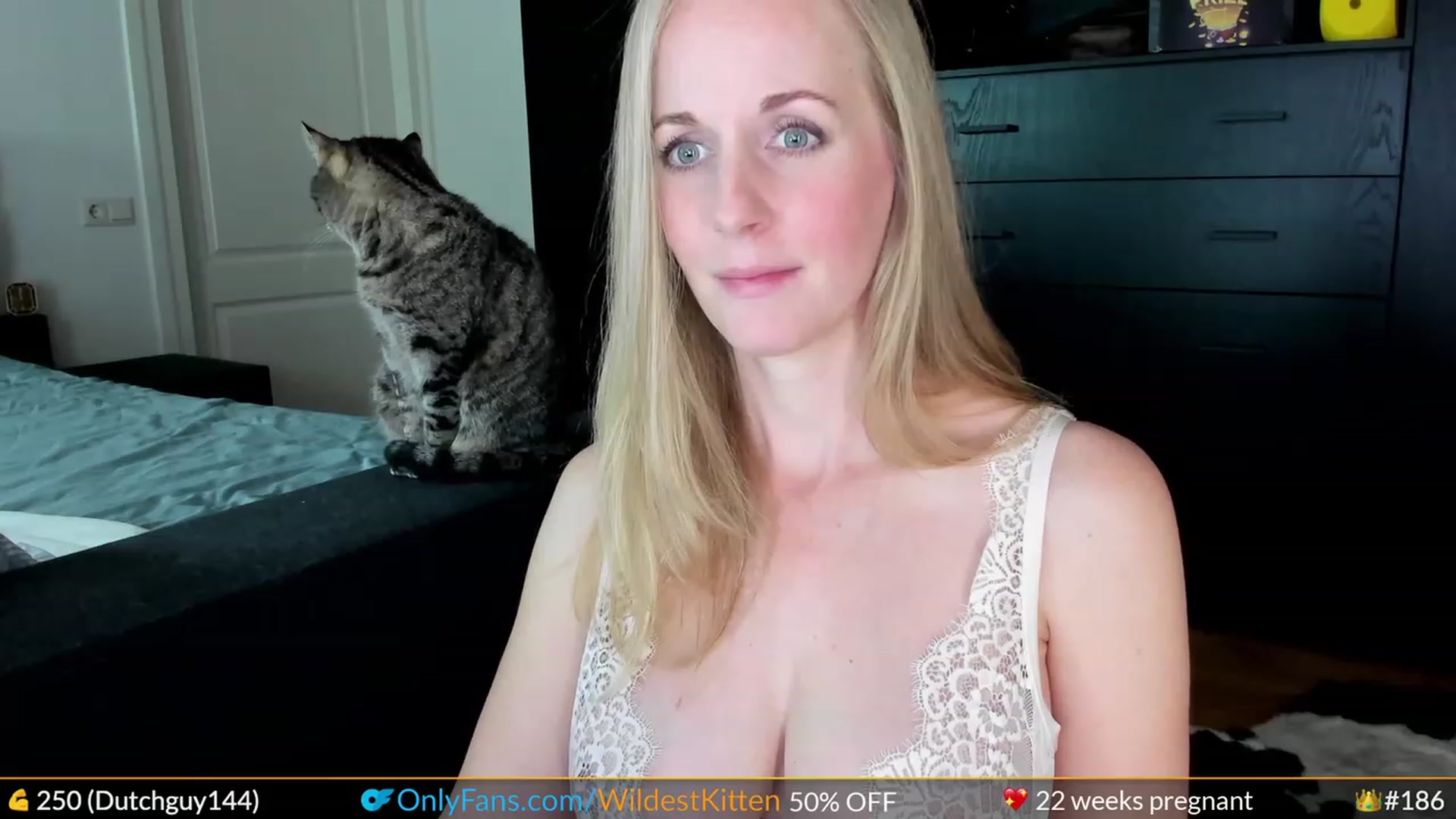 Gallery image thumbnail from WildestKitten's myfreecams stream on, 10/18/2023, 22:11 image 15 of 20