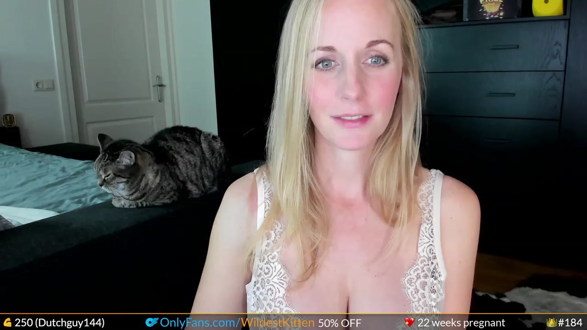 Gallery image thumbnail from WildestKitten's myfreecams stream on, 10/18/2023, 22:11 image 18 of 20