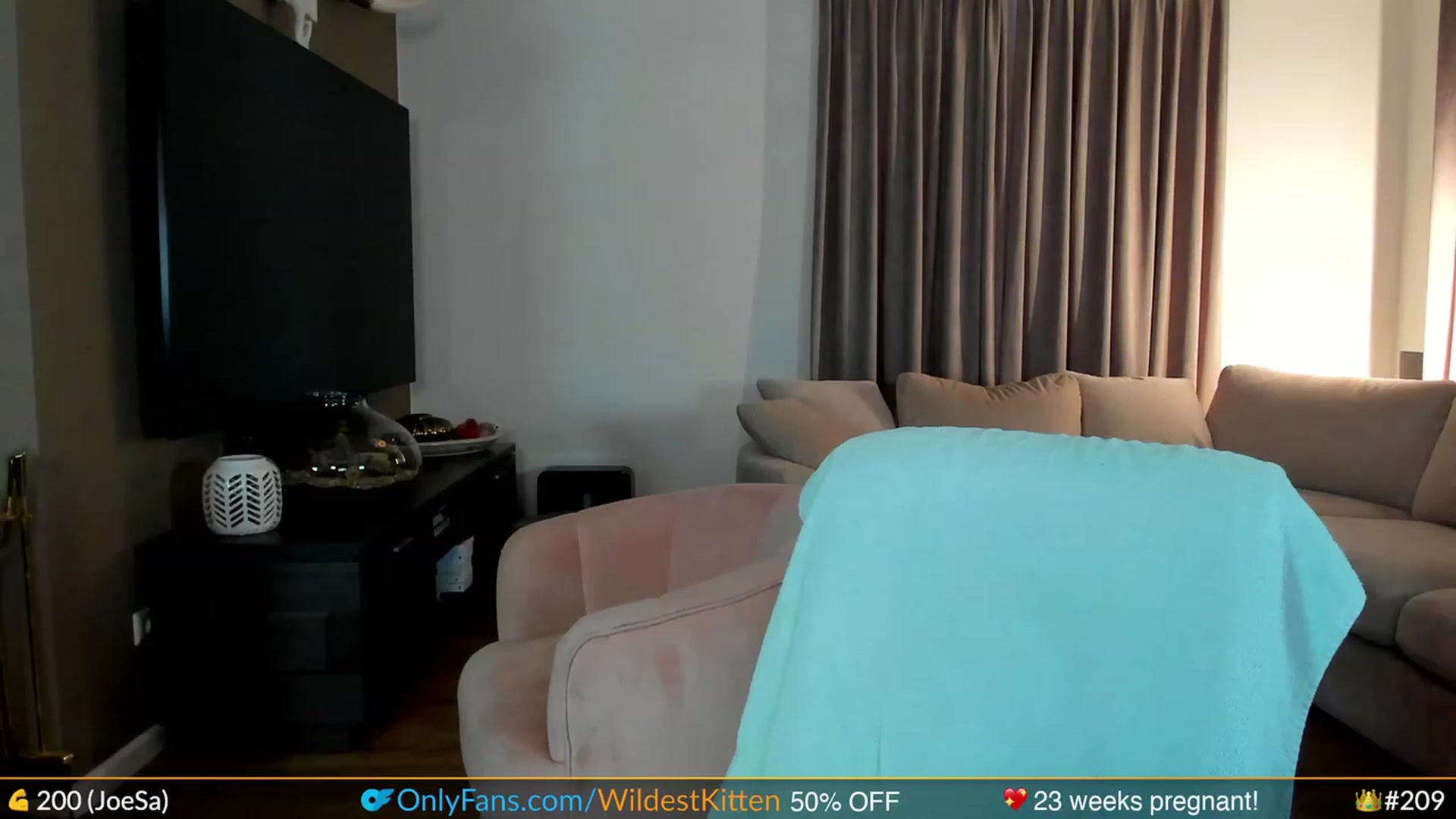 Gallery image thumbnail from WildestKitten's myfreecams stream on, 10/26/2023, 22:00 image 7 of 20