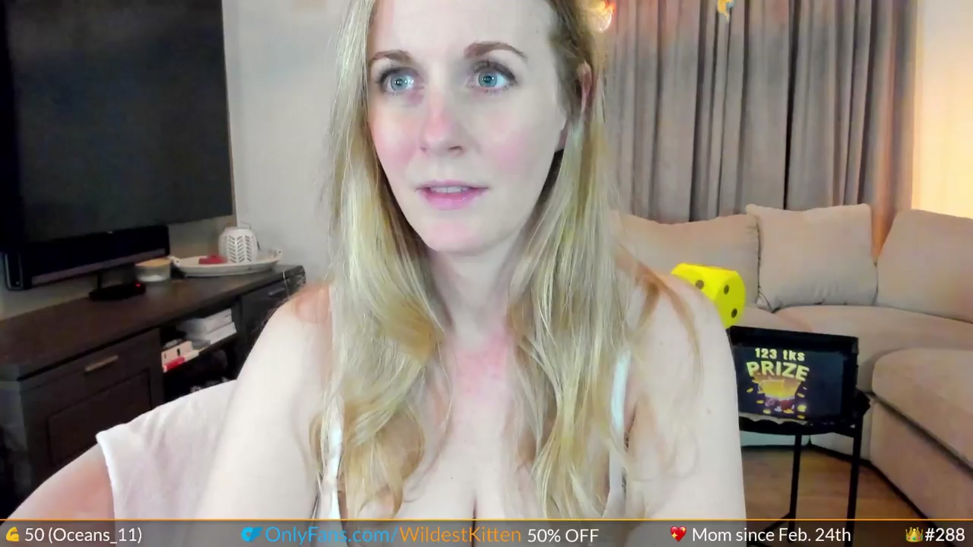 Gallery image thumbnail from WildestKitten's myfreecams stream on, 04/11/2024, 22:47 image 2 of 20