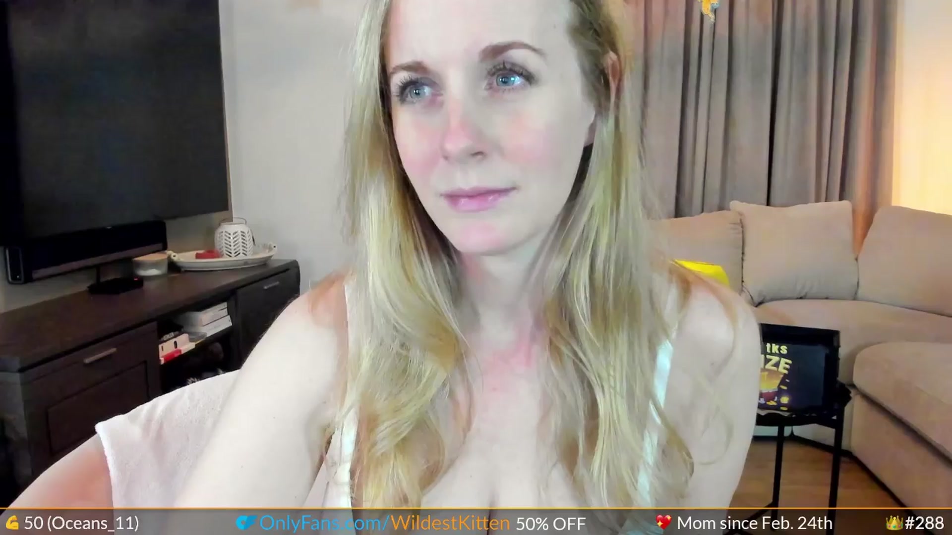 Gallery image thumbnail from WildestKitten's myfreecams stream on, 04/11/2024, 22:47 image 1 of 20