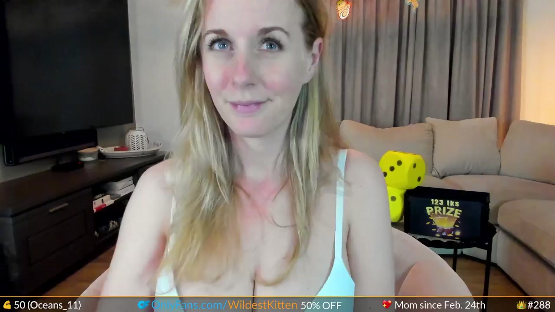 Gallery image thumbnail from WildestKitten's myfreecams stream on, 04/11/2024, 22:47 image 15 of 20