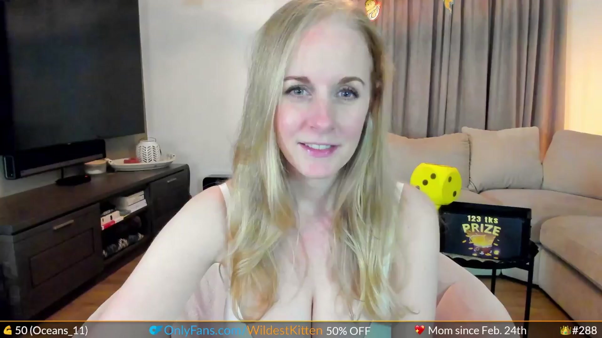 Gallery image thumbnail from WildestKitten's myfreecams stream on, 04/11/2024, 22:47 image 7 of 20