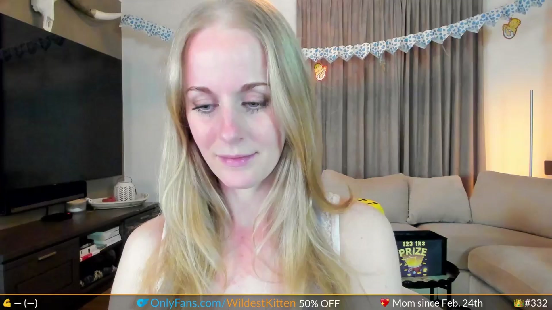 Gallery image thumbnail from WildestKitten's myfreecams stream on, 04/12/2024, 23:46 image 1 of 20