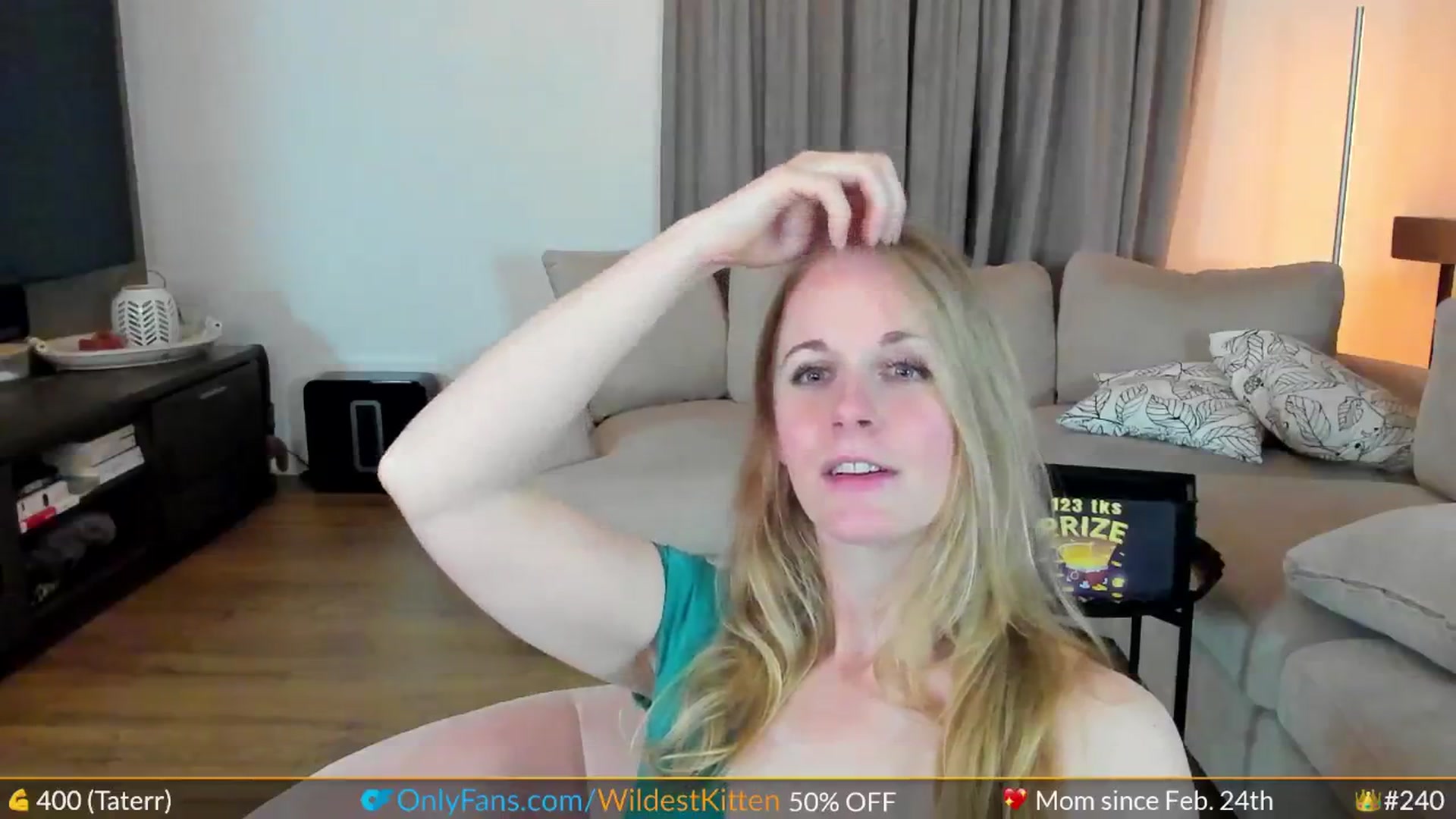 Gallery image thumbnail from WildestKitten's myfreecams stream on, 04/18/2024, 22:19 image 13 of 20