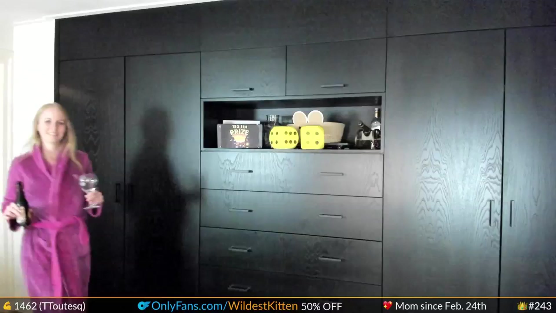 Gallery image thumbnail from WildestKitten's myfreecams stream on, 04/23/2024, 22:07 image 3 of 20