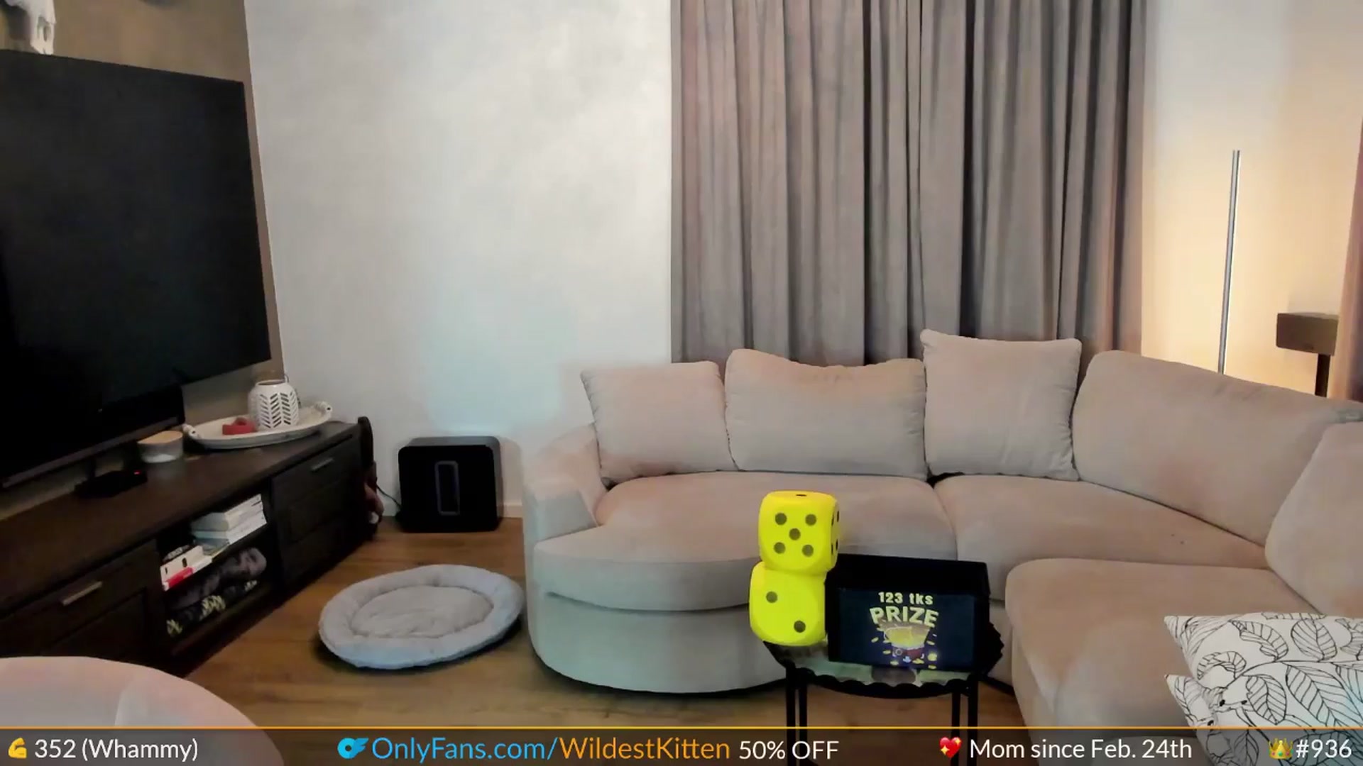 Gallery image thumbnail from WildestKitten's myfreecams stream on, 05/15/2024, 21:41 image 18 of 20