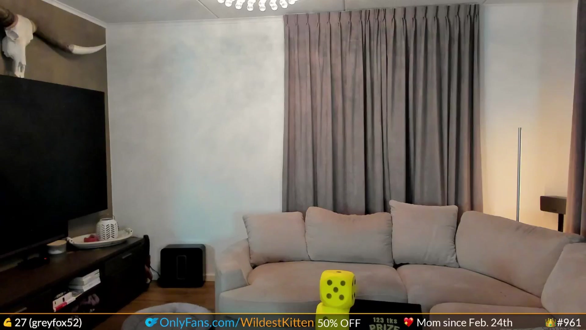 Gallery image thumbnail from WildestKitten's myfreecams stream on, 05/15/2024, 21:41 image 3 of 20