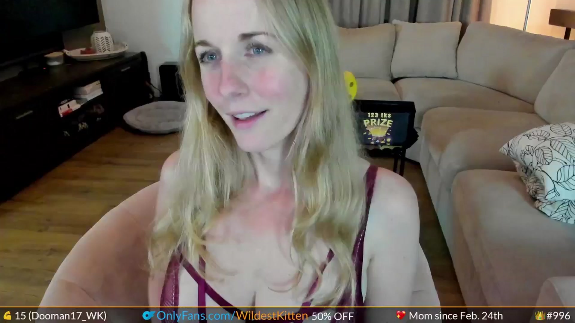 Gallery image thumbnail from WildestKitten's myfreecams stream on, 05/16/2024, 21:16 image 5 of 20