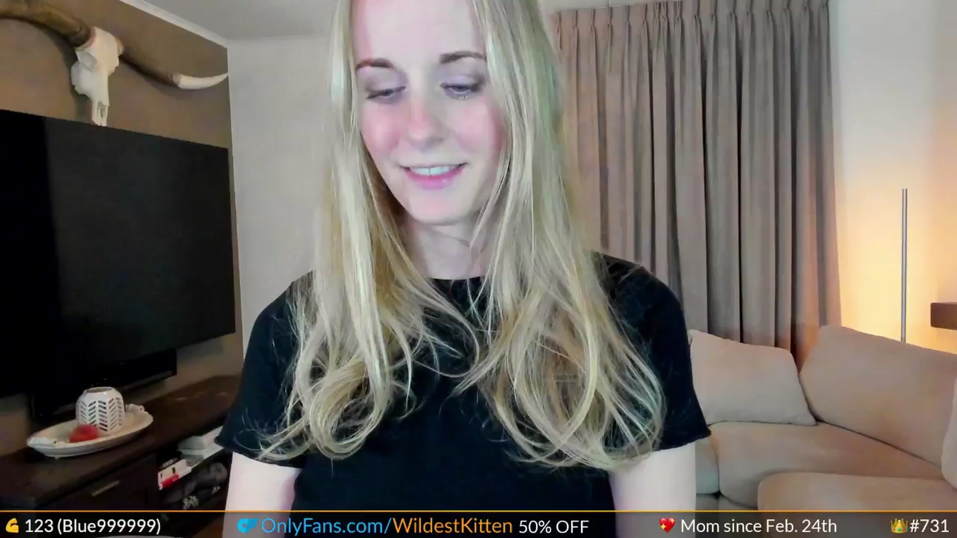 Gallery image thumbnail from WildestKitten's myfreecams stream on, 05/29/2024, 23:06 image 9 of 20