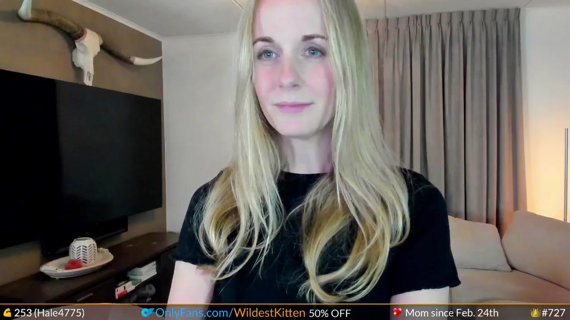 Gallery image thumbnail from WildestKitten's myfreecams stream on, 05/29/2024, 23:06 image 11 of 20