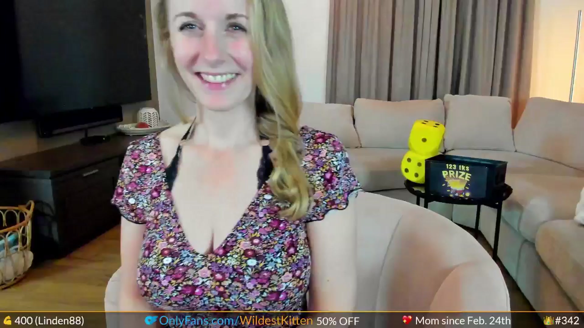 Gallery image thumbnail from WildestKitten's myfreecams stream on, 06/18/2024, 24:27 image 6 of 20