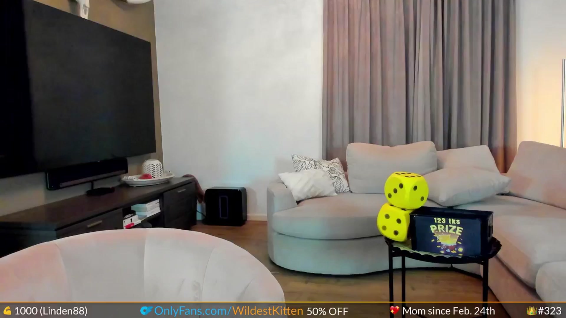 Gallery image thumbnail from WildestKitten's myfreecams stream on, 06/19/2024, 22:05 image 3 of 20