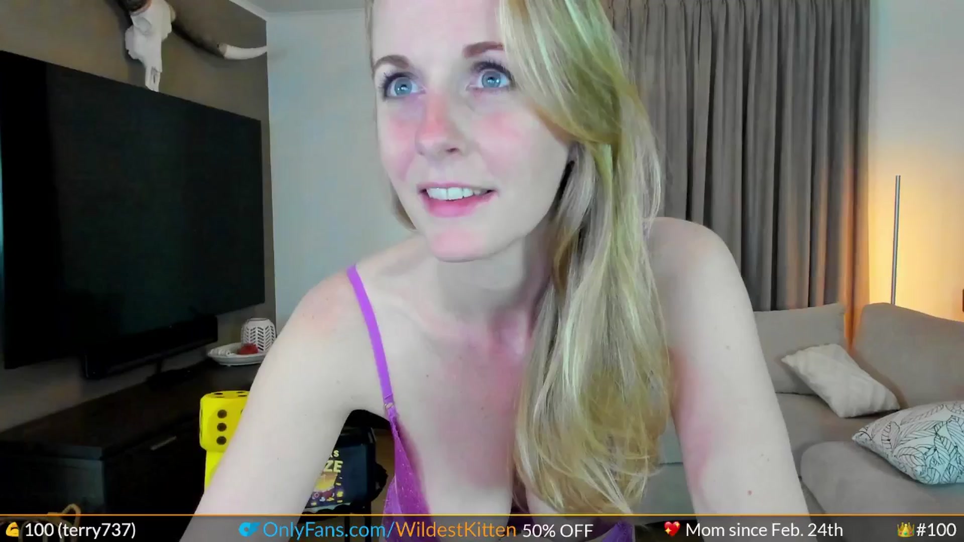 Gallery image thumbnail from WildestKitten's myfreecams stream on, 07/01/2024, 24:03 image 4 of 20