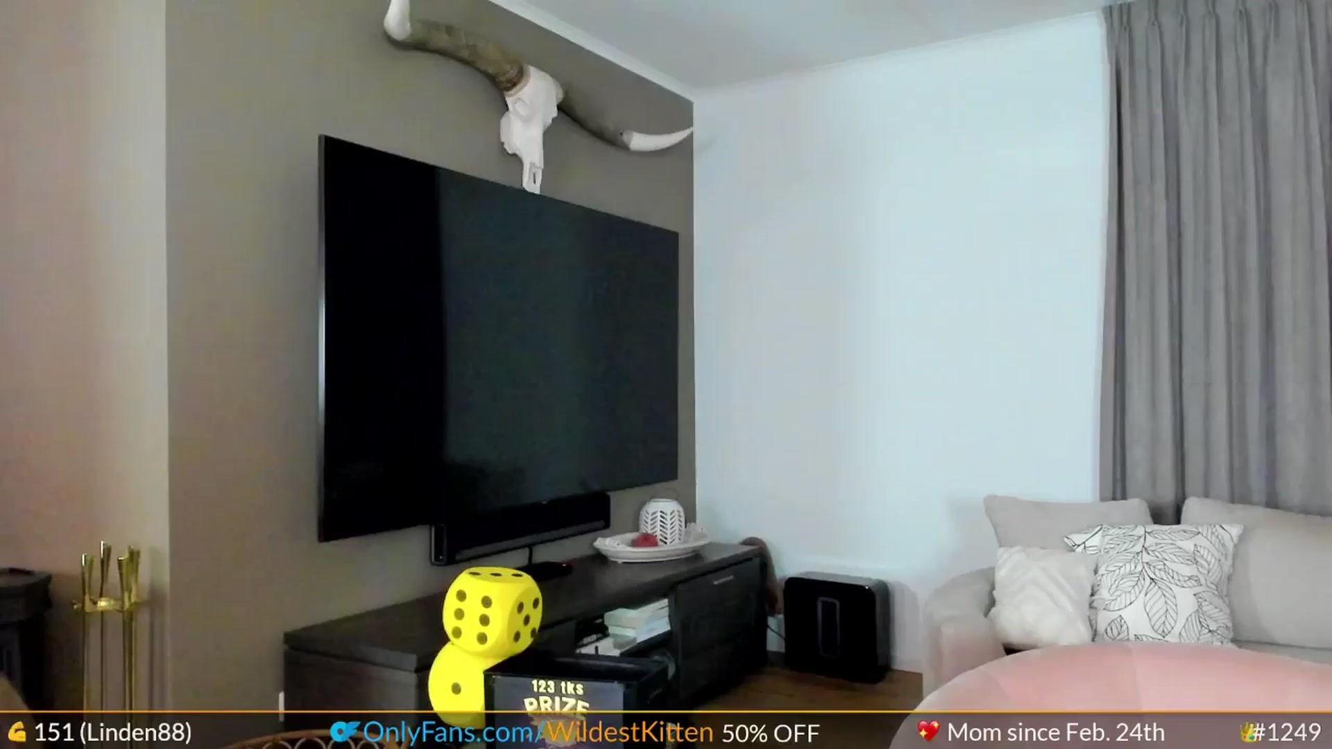 Gallery image thumbnail from WildestKitten's myfreecams stream on, 07/13/2024, 22:09 image 2 of 20