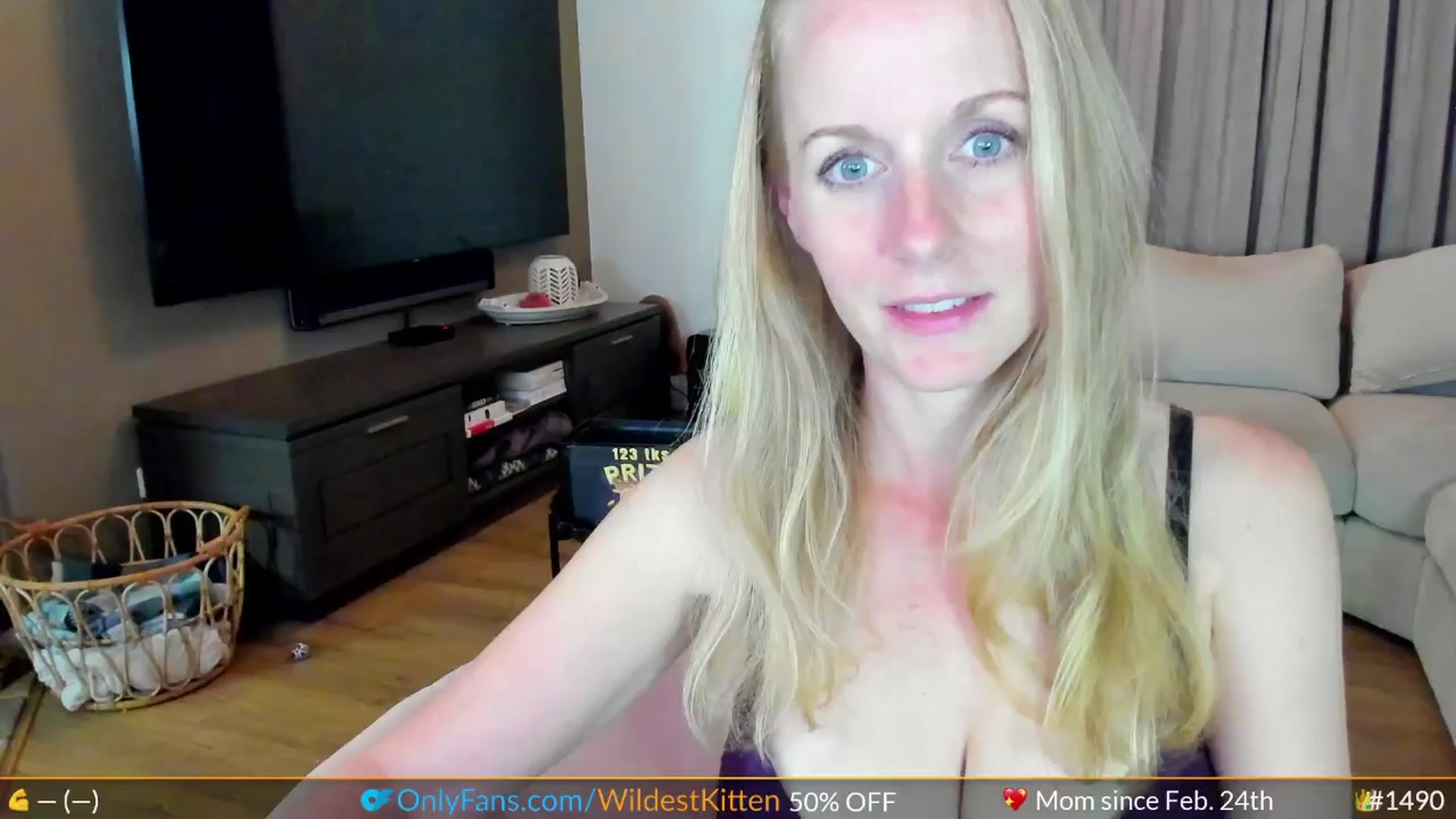 Gallery image thumbnail from WildestKitten's myfreecams stream on, 08/10/2024, 22:04 image 1 of 20