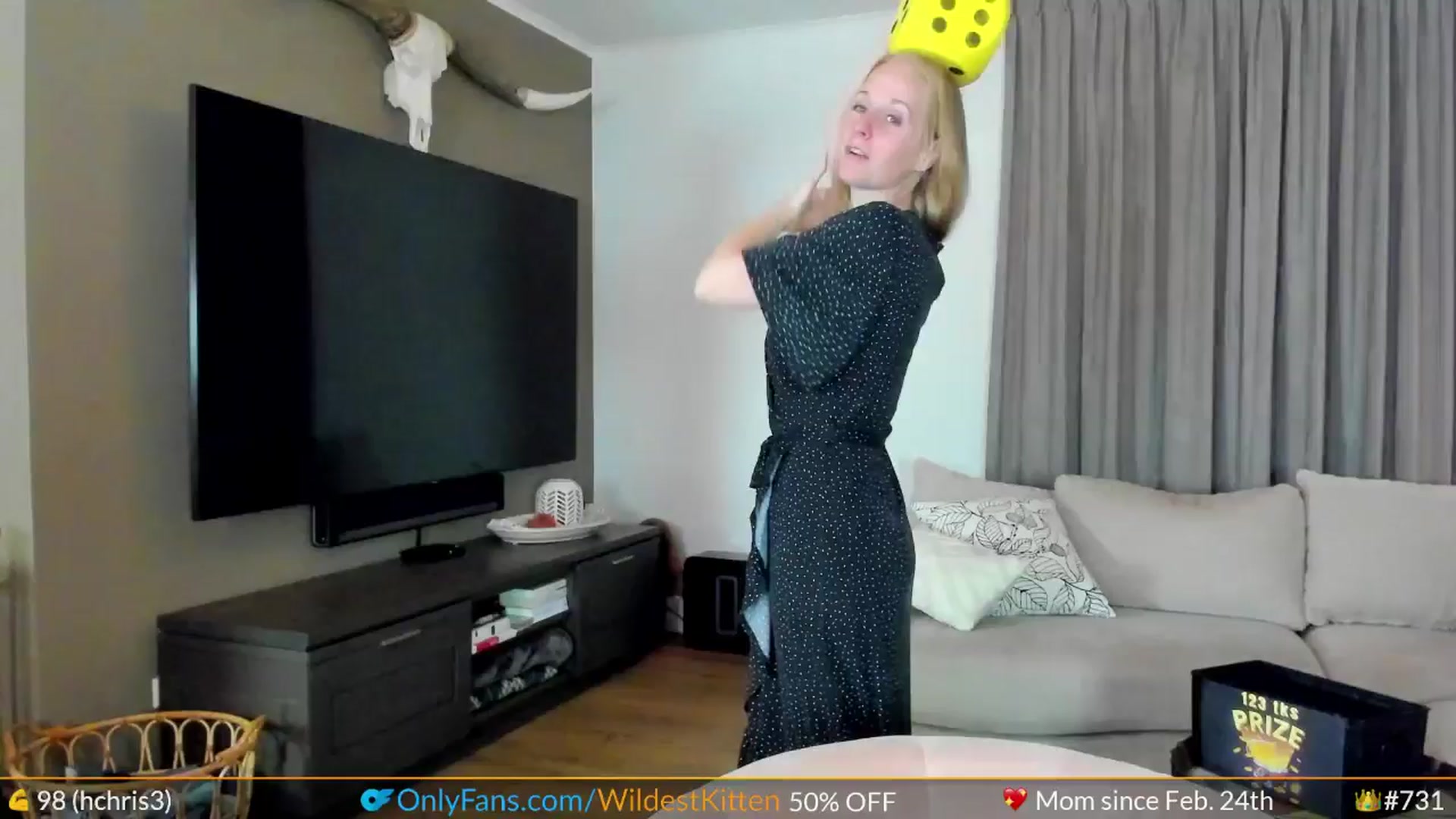 Gallery image thumbnail from WildestKitten's myfreecams stream on, 08/11/2024, 23:12 image 8 of 20