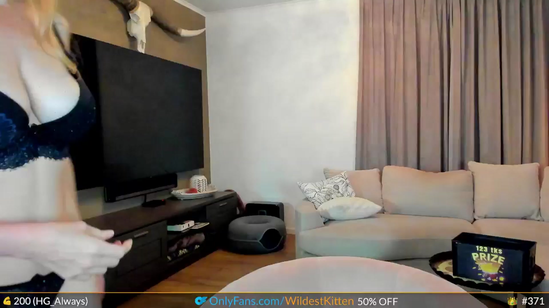 Gallery image thumbnail from WildestKitten's myfreecams stream on, 08/25/2024, 21:35 image 20 of 20