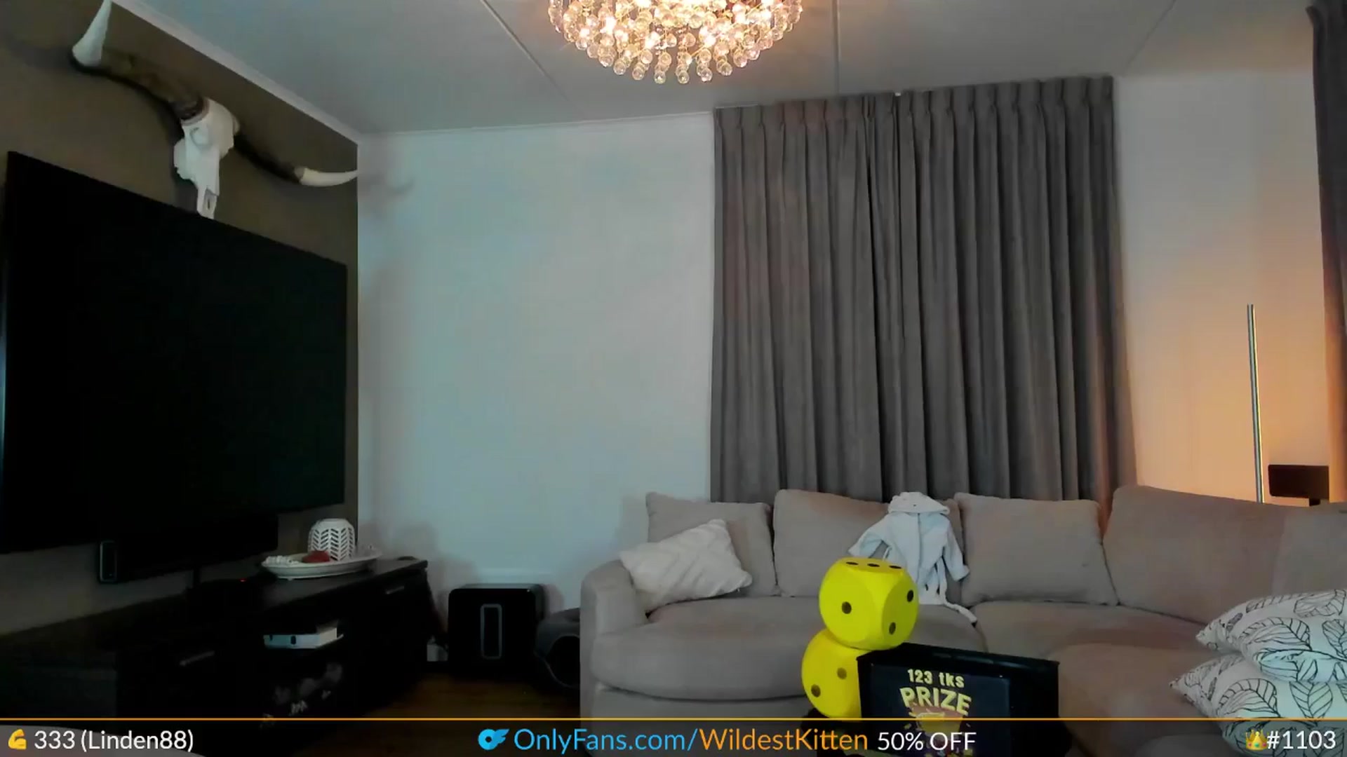 Gallery image thumbnail from WildestKitten's myfreecams stream on, 09/26/2024, 23:05 image 8 of 20