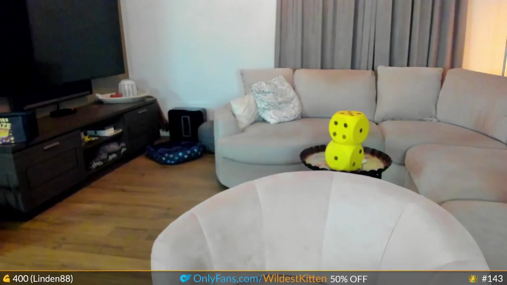 Gallery image thumbnail from WildestKitten's myfreecams stream on, 10/08/2024, 23:44 image 1 of 20