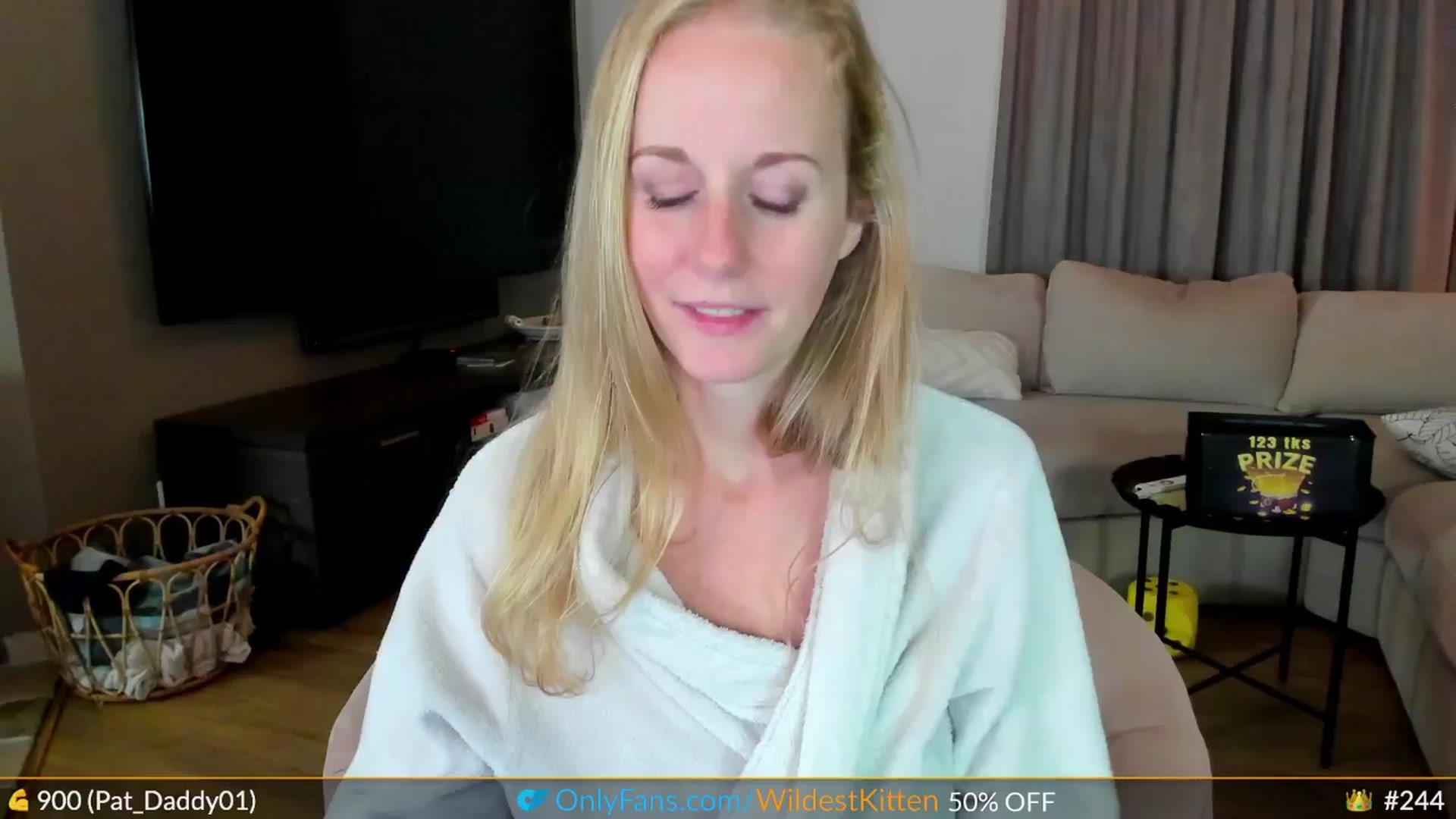 Gallery image thumbnail from WildestKitten's myfreecams stream on, 10/19/2024, 24:51 image 20 of 20
