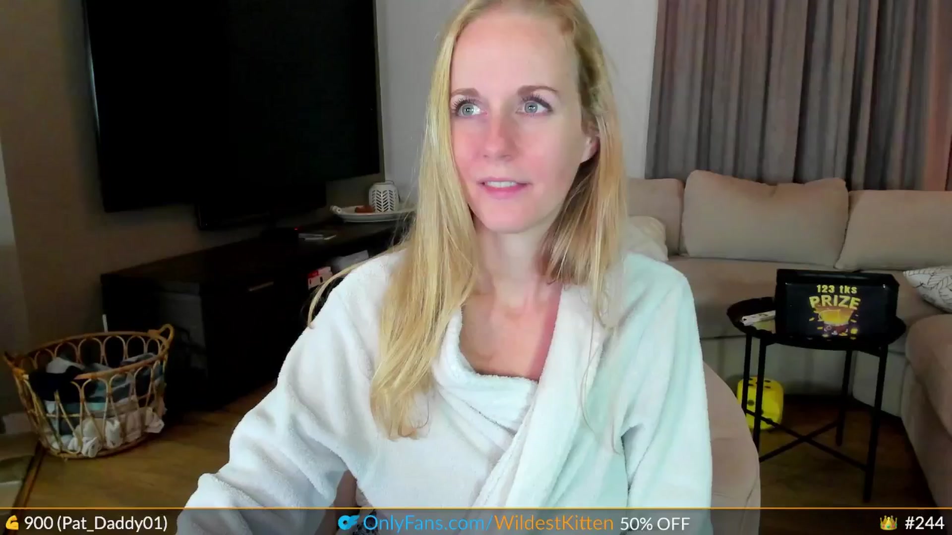 Gallery image thumbnail from WildestKitten's myfreecams stream on, 10/19/2024, 24:51 image 19 of 20