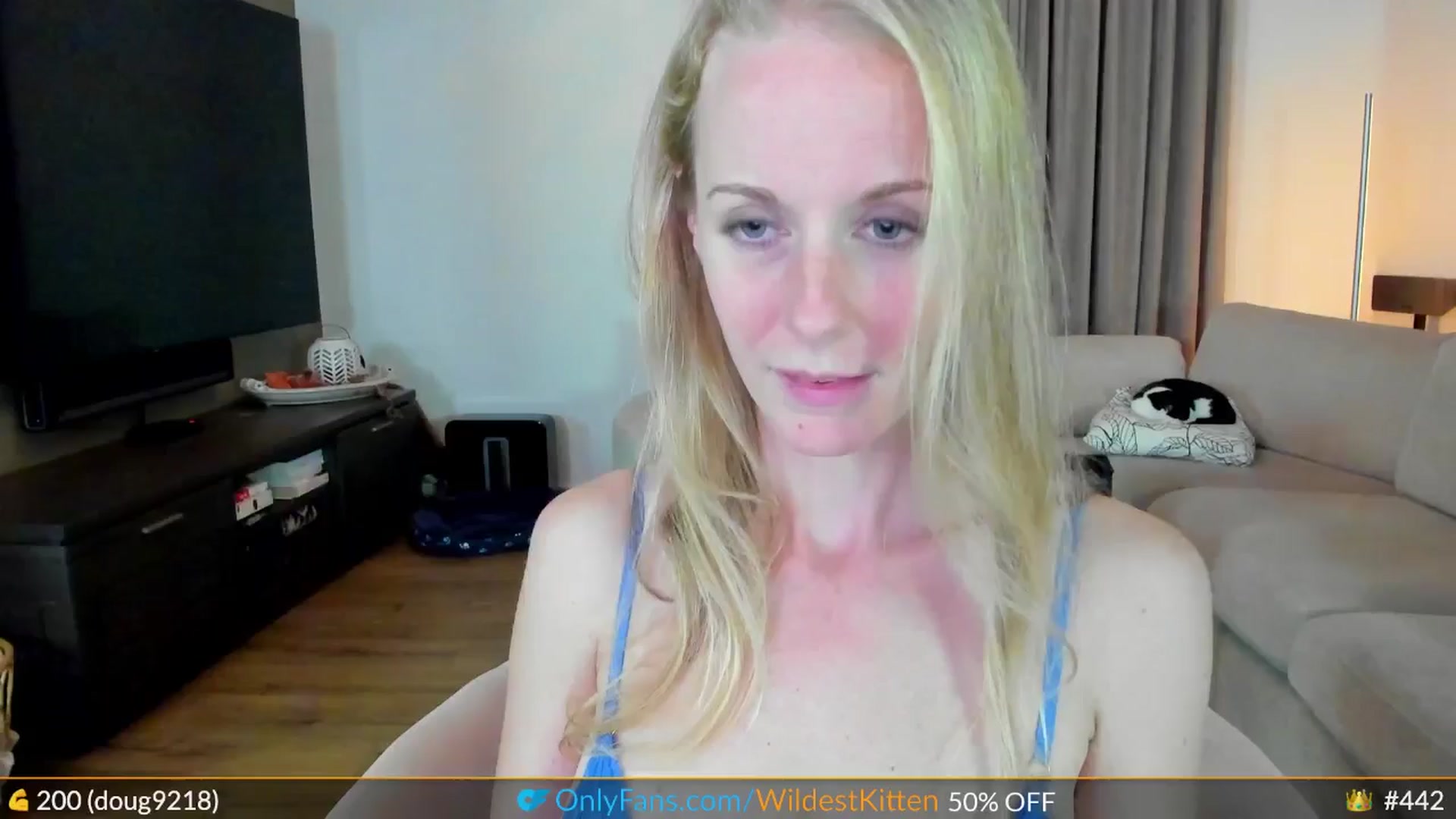 Gallery image thumbnail from WildestKitten's myfreecams stream on, 10/29/2024, 01:45 image 15 of 20