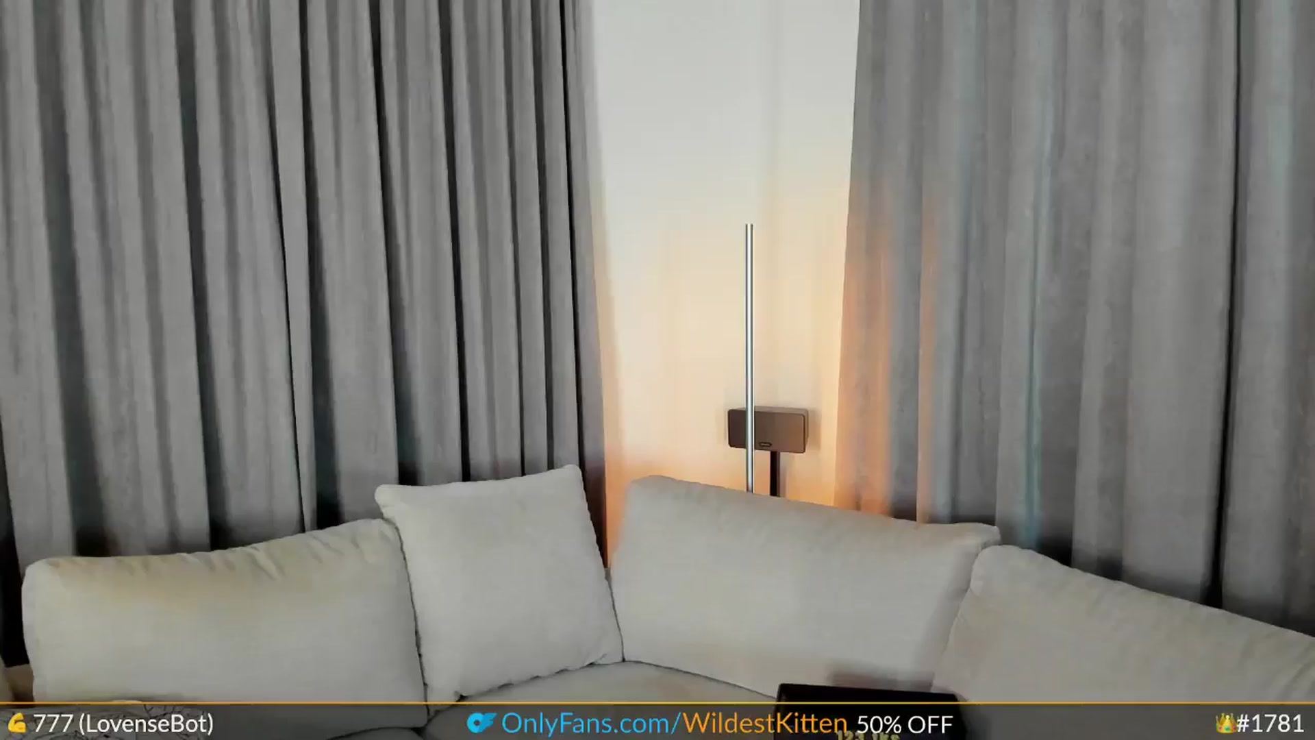 Gallery image thumbnail from WildestKitten's myfreecams stream on, 11/09/2024, 01:12 image 14 of 20