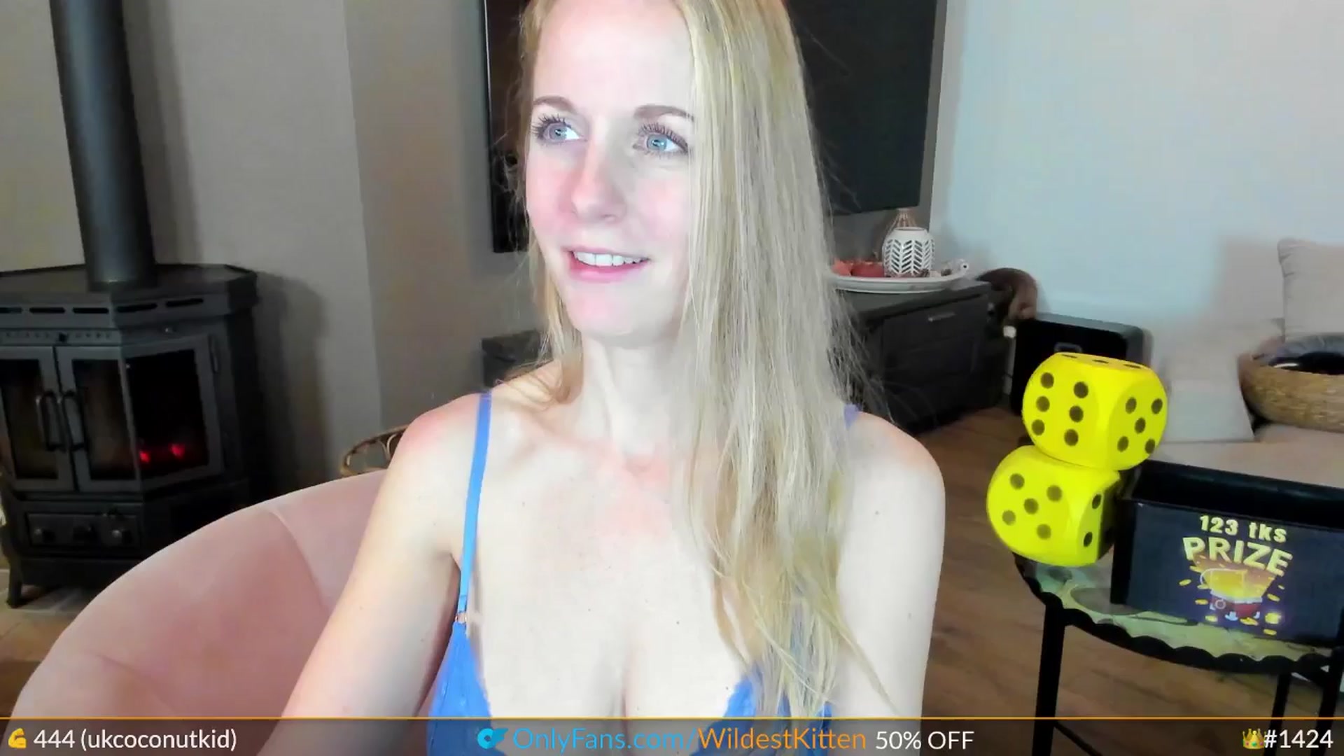 Gallery image thumbnail from WildestKitten's myfreecams stream on, 11/17/2024, 01:11 image 10 of 20