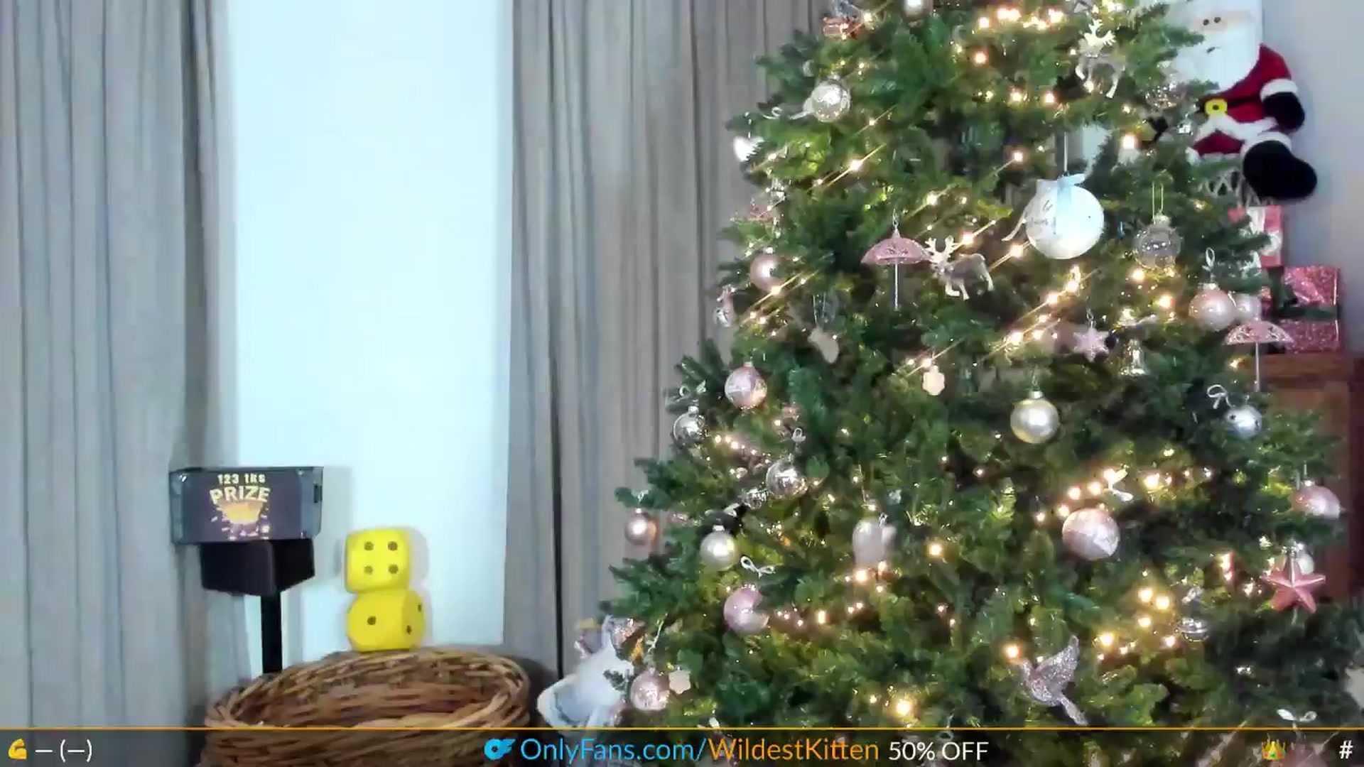 Gallery image thumbnail from WildestKitten's myfreecams stream on, 01/02/2025, 24:16 image 1 of 20