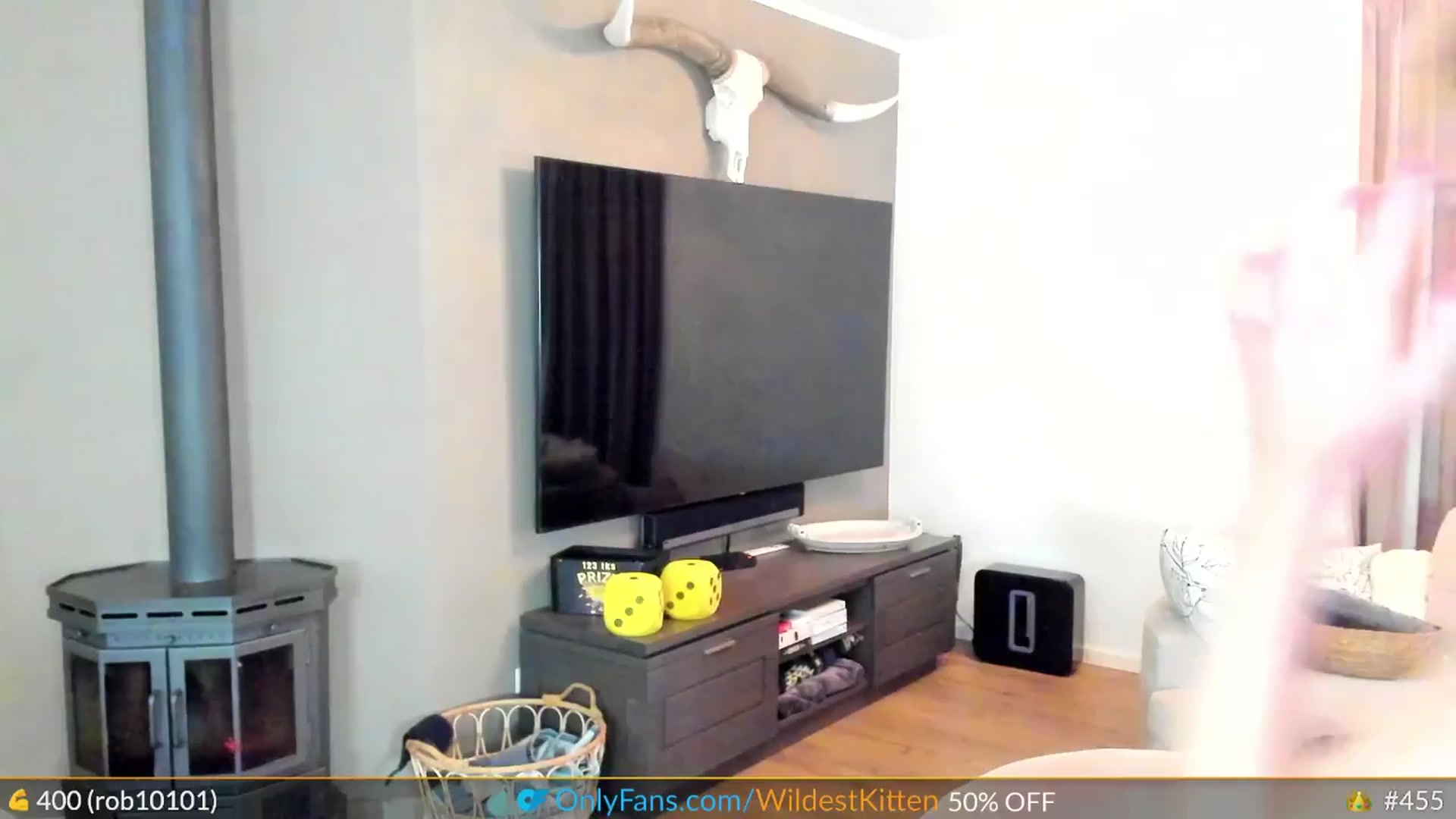 Gallery image thumbnail from WildestKitten's myfreecams stream on, 01/08/2025, 01:19 image 8 of 20