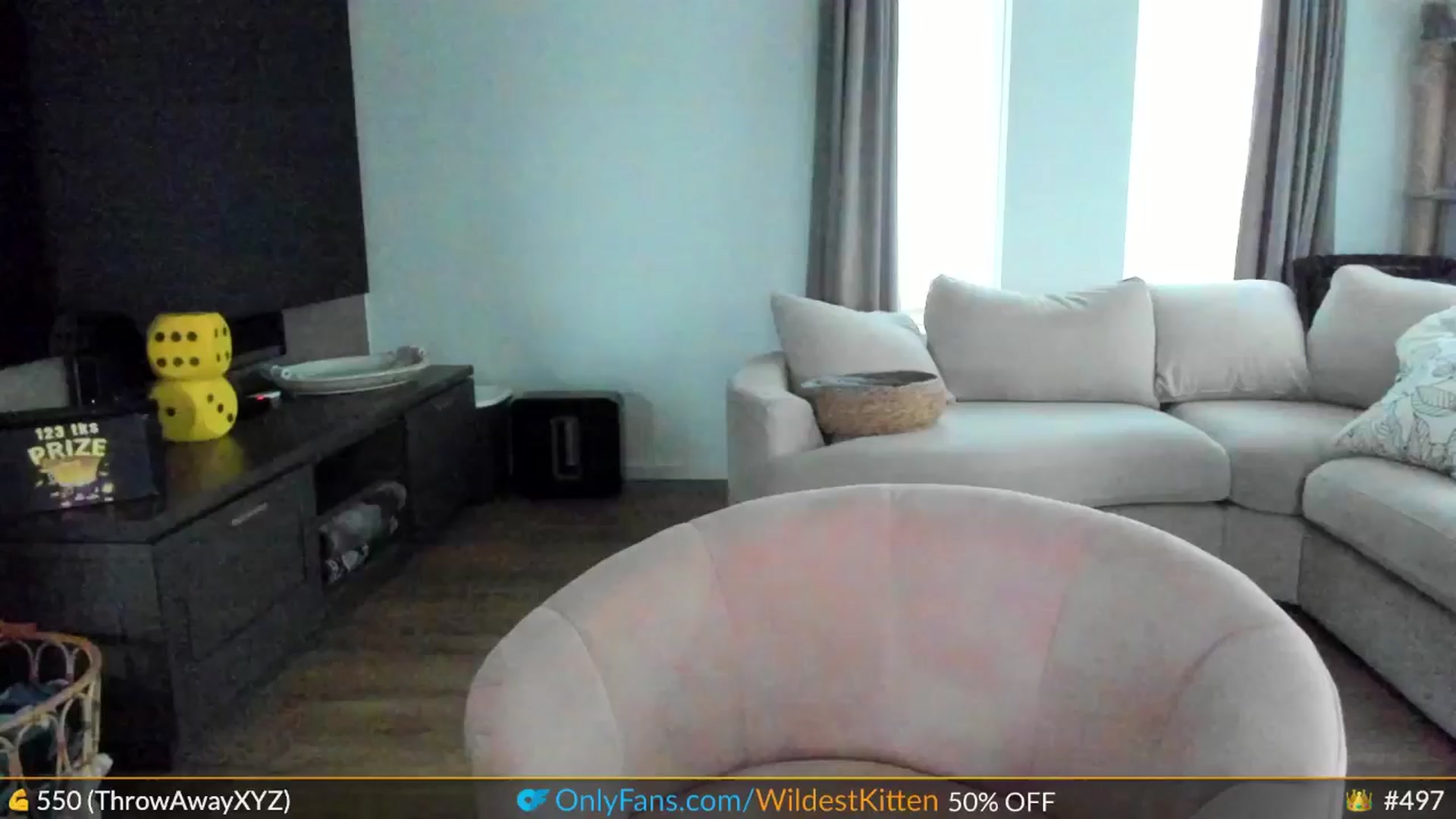Gallery image thumbnail from WildestKitten's myfreecams stream on, 01/22/2025, 15:39 image 16 of 20