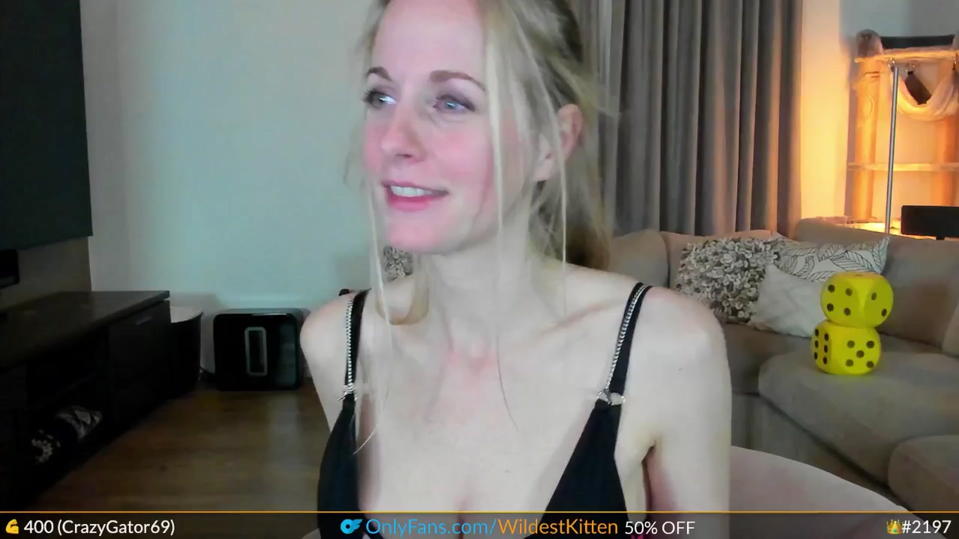 Gallery image thumbnail from WildestKitten's myfreecams stream on, 03/05/2025, 24:44 image 9 of 20