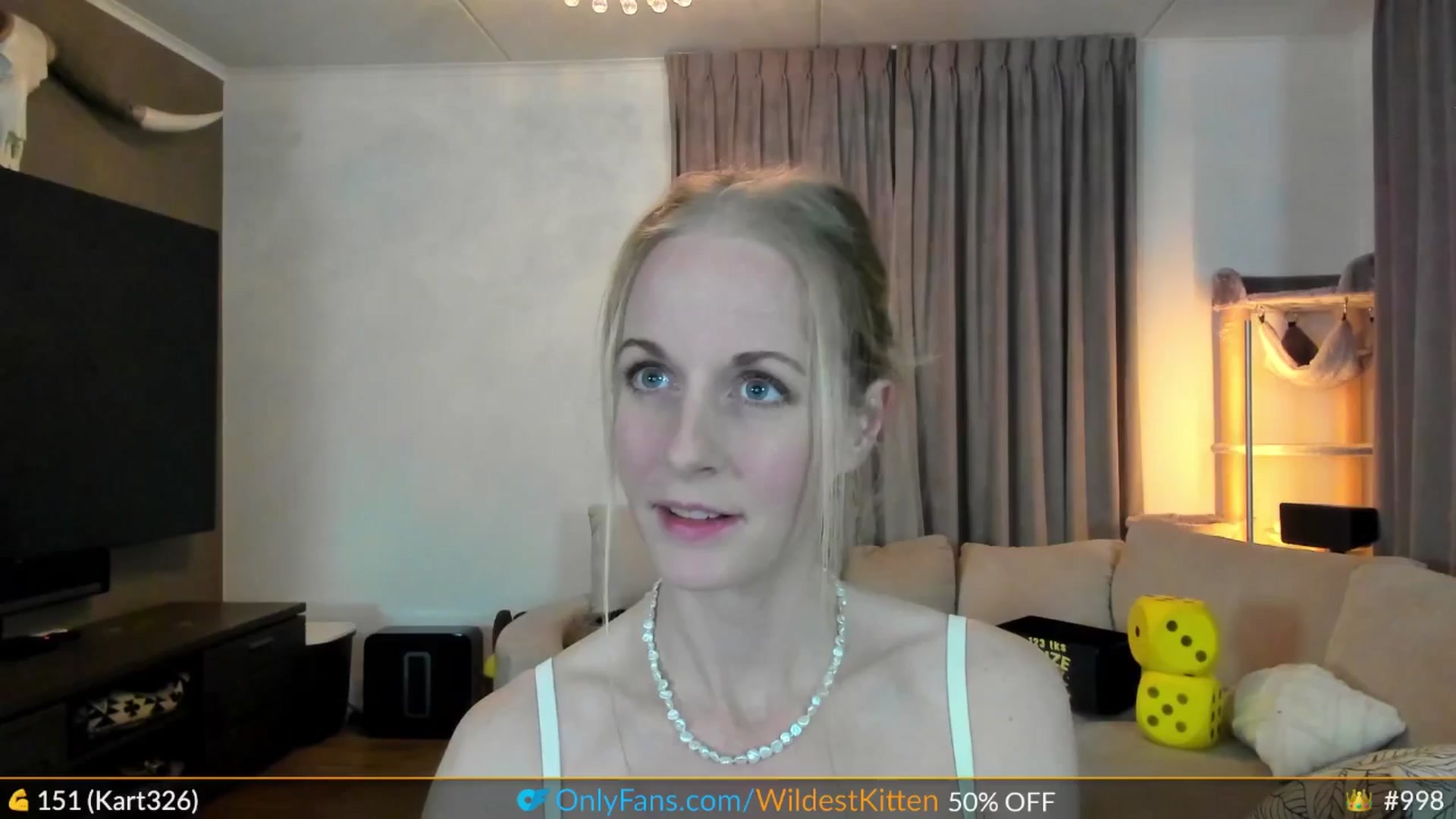 Gallery image thumbnail from WildestKitten's myfreecams stream on, 03/20/2025, 23:26 image 6 of 20