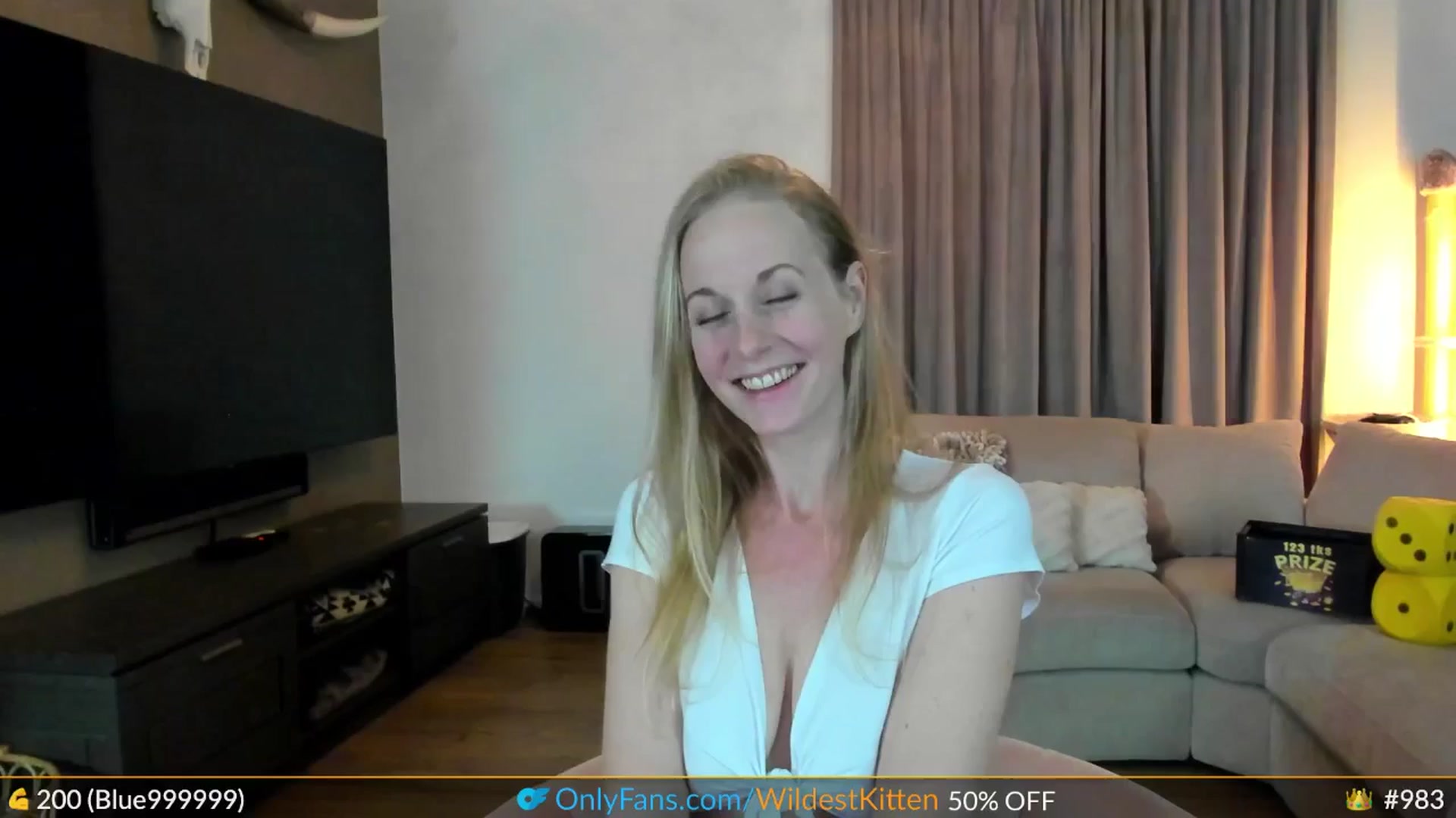 Gallery image thumbnail from WildestKitten's myfreecams stream on, 03/21/2025, 22:47 image 15 of 20