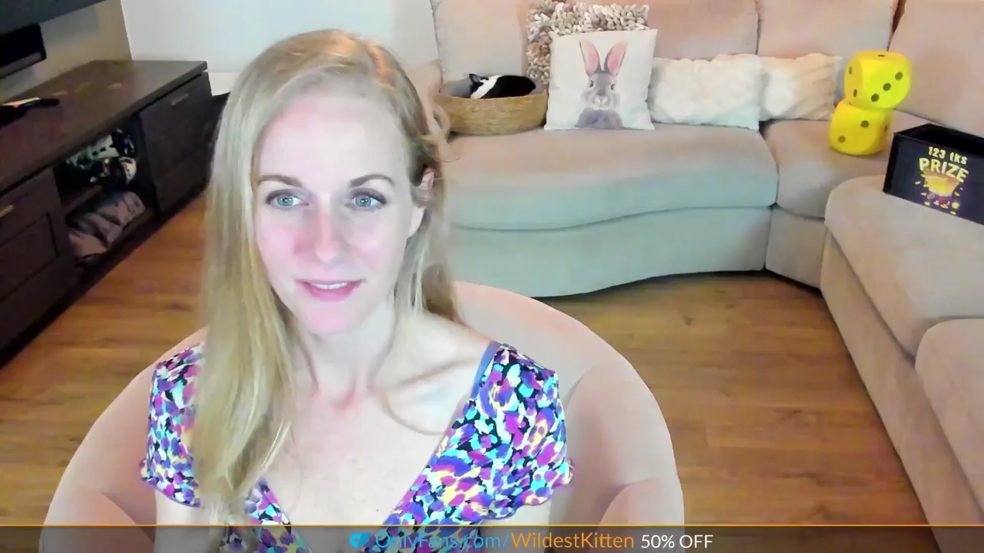 Gallery image thumbnail from WildestKitten's myfreecams stream on, 03/29/2025, 01:20 image 9 of 20