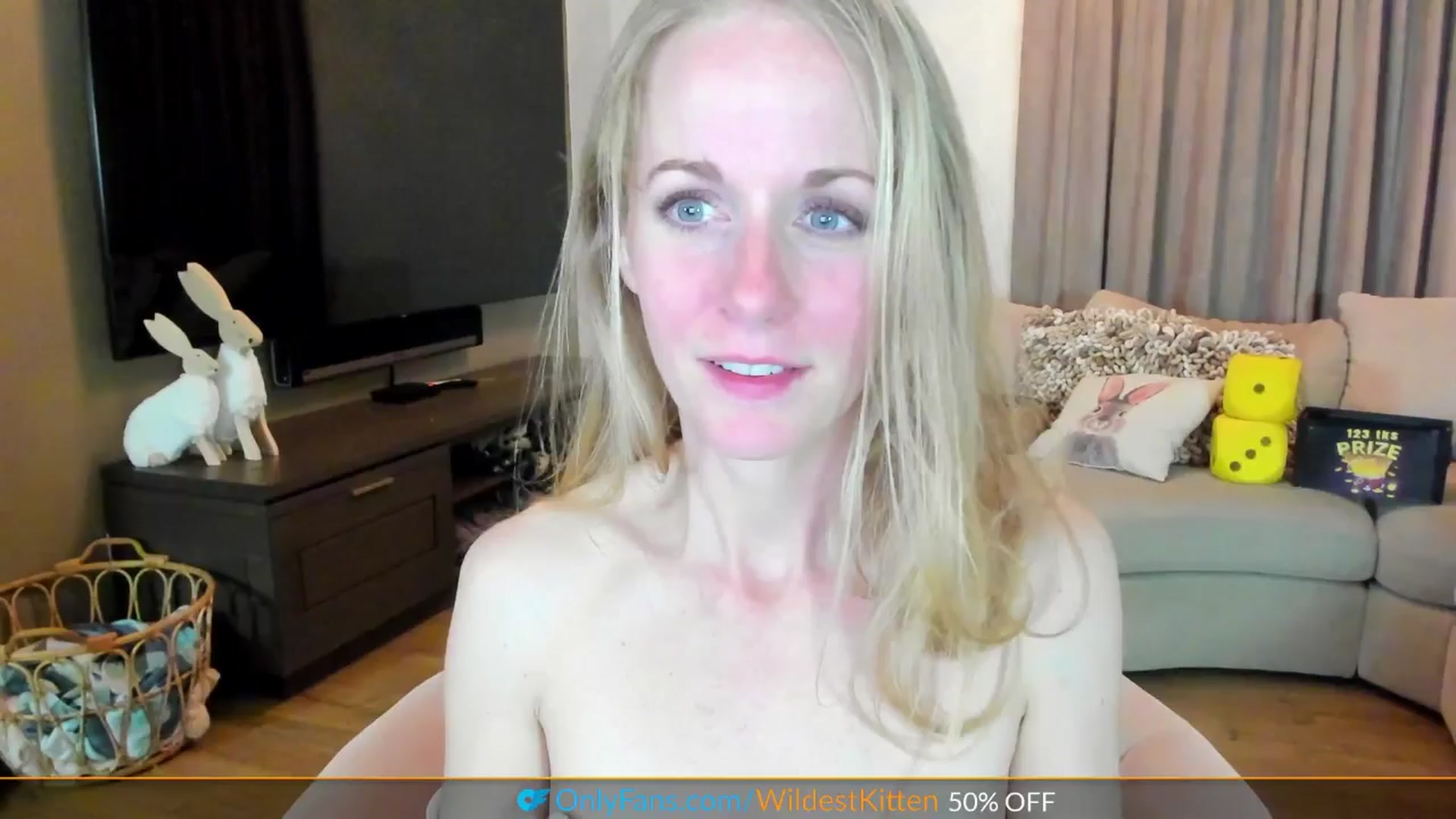 Gallery image thumbnail from WildestKitten's myfreecams stream on, 04/03/2025, 20:51 image 5 of 20