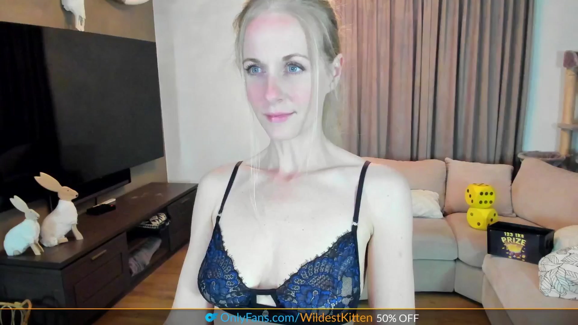 Gallery image thumbnail from WildestKitten's myfreecams stream on, 04/08/2025, 20:59 image 2 of 20