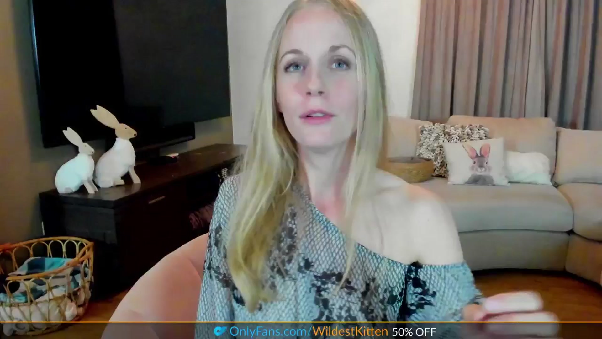 Gallery image thumbnail from WildestKitten's myfreecams stream on, 04/11/2025, 22:42 image 9 of 20