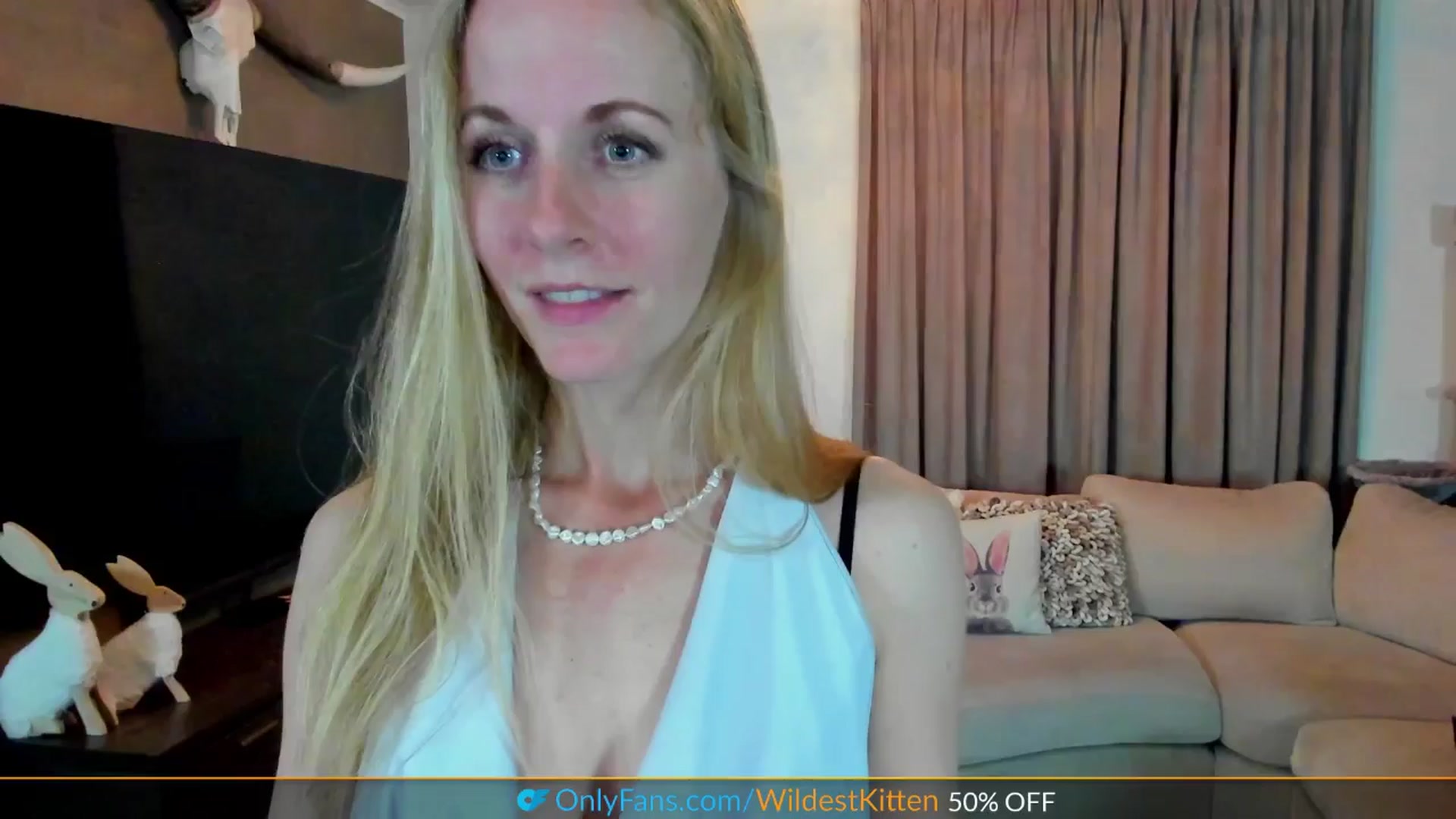 Gallery image thumbnail from WildestKitten's myfreecams stream on, 04/15/2025, 22:59 image 20 of 20