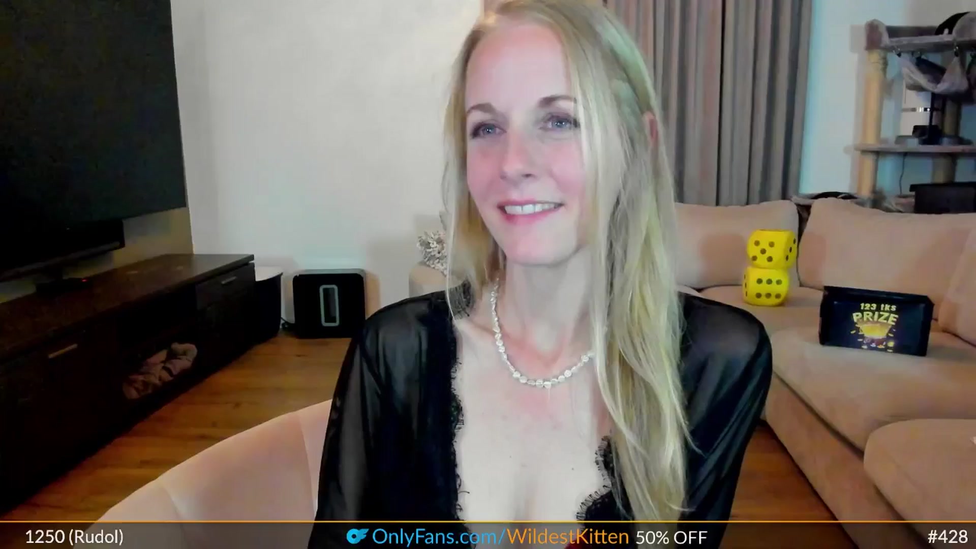 Gallery image thumbnail from WildestKitten's myfreecams stream on, 04/25/2025, 23:36 image 7 of 20