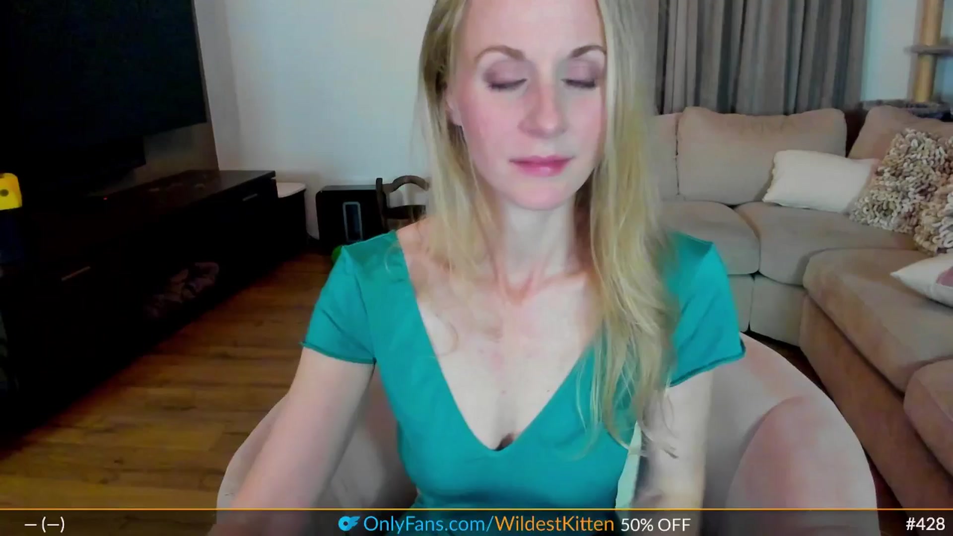 Gallery image thumbnail from WildestKitten's myfreecams stream on, 04/26/2025, 23:25 image 16 of 20
